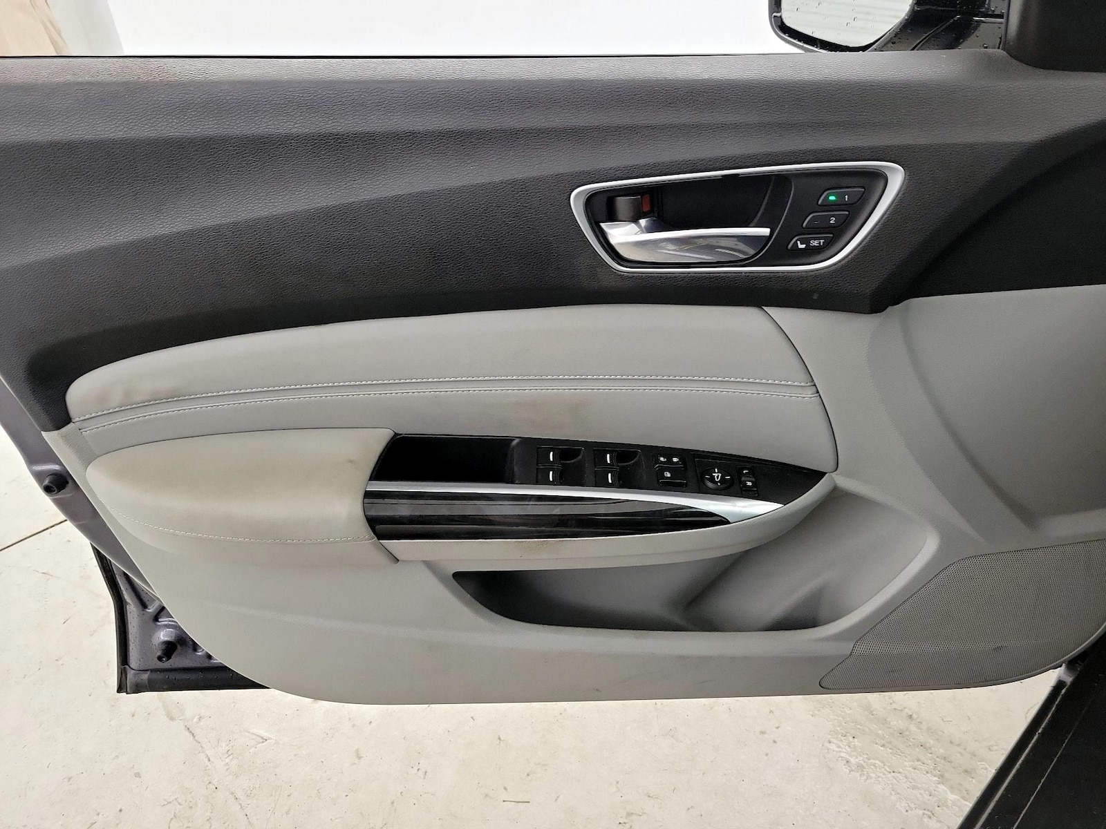 2018 Acura TLX Base - Photo 13