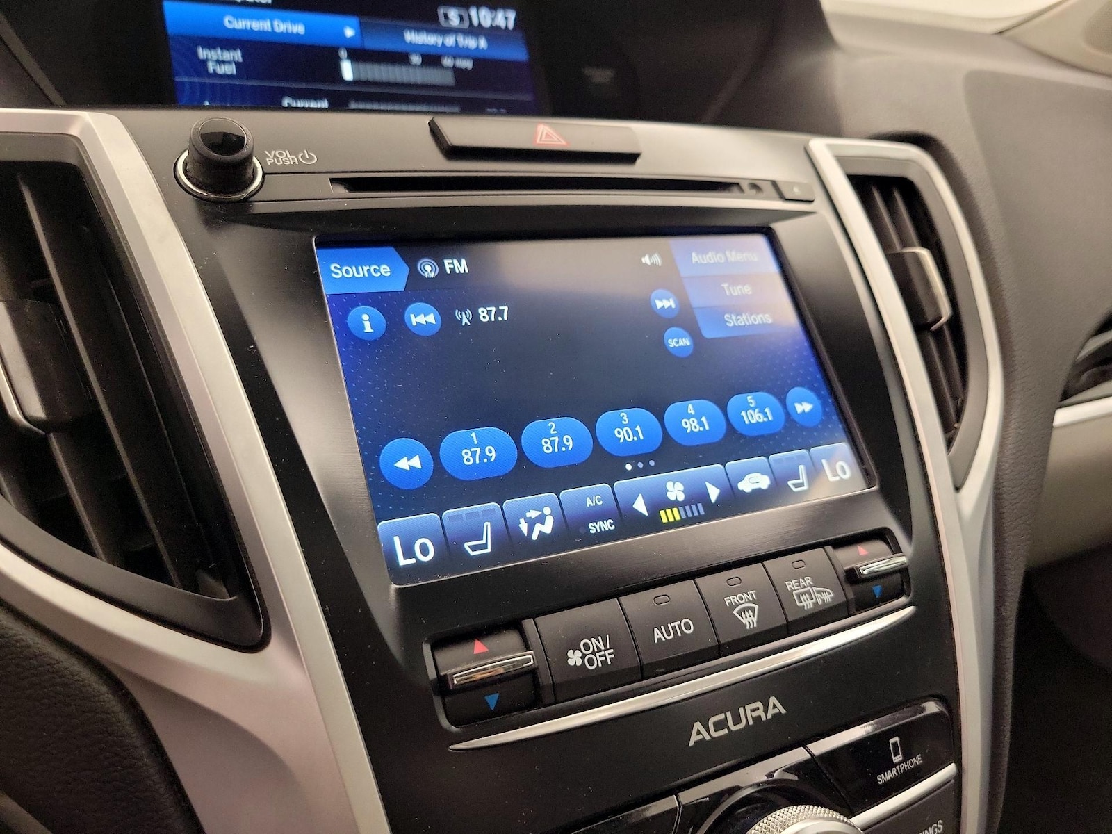 2018 Acura TLX Base - Photo 16