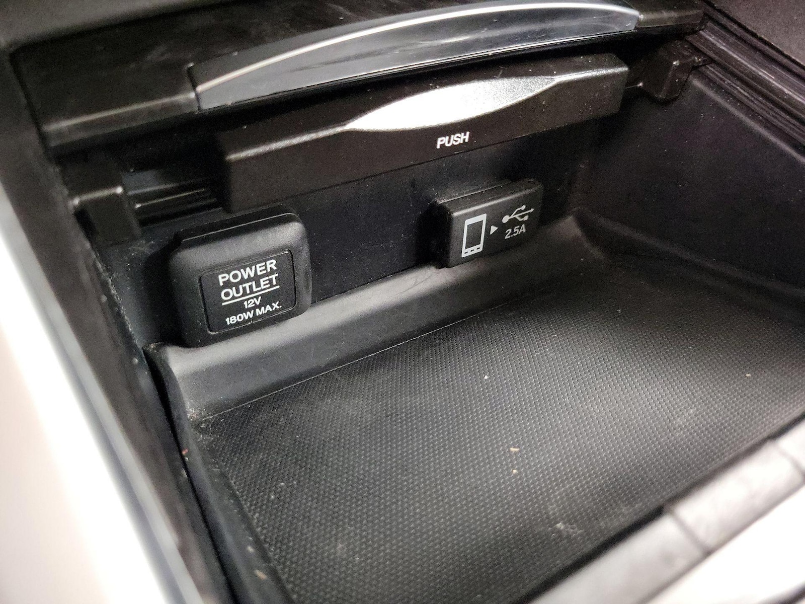2018 Acura TLX Base - Photo 19