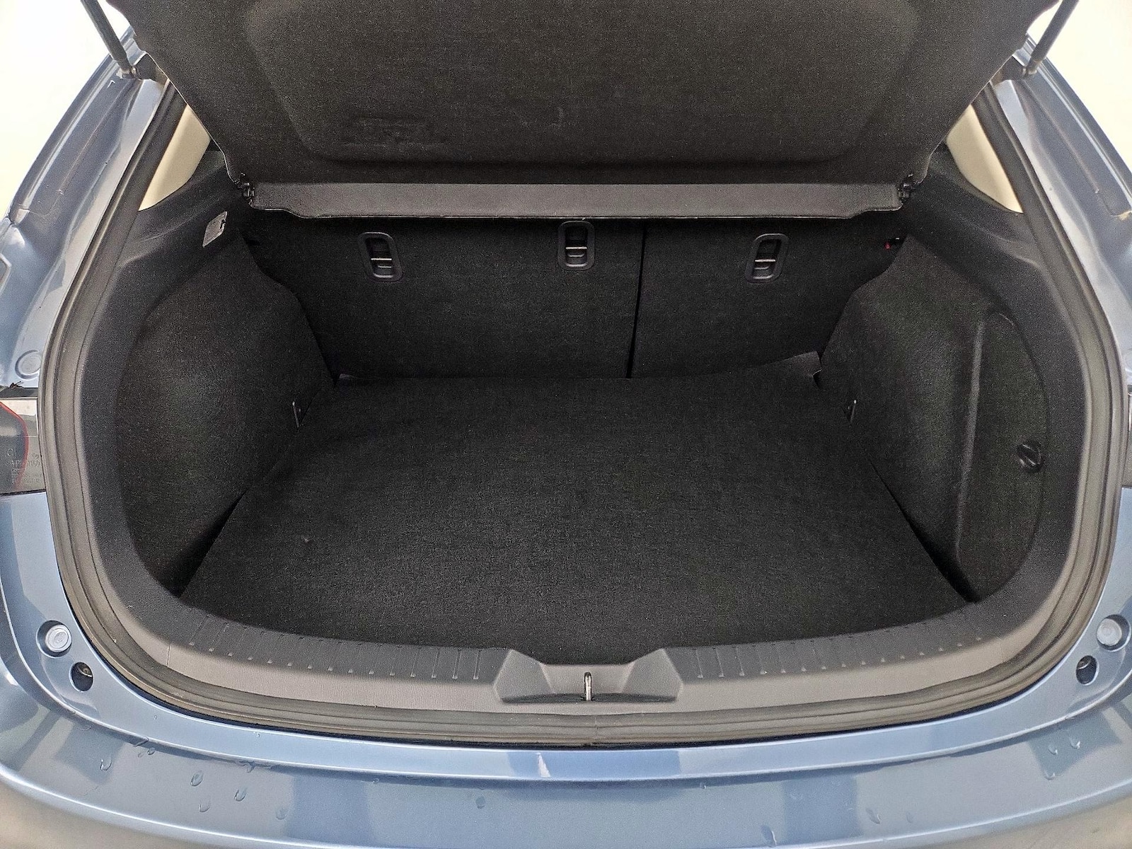 2015 Mazda MAZDA3 i Sport - Photo 20