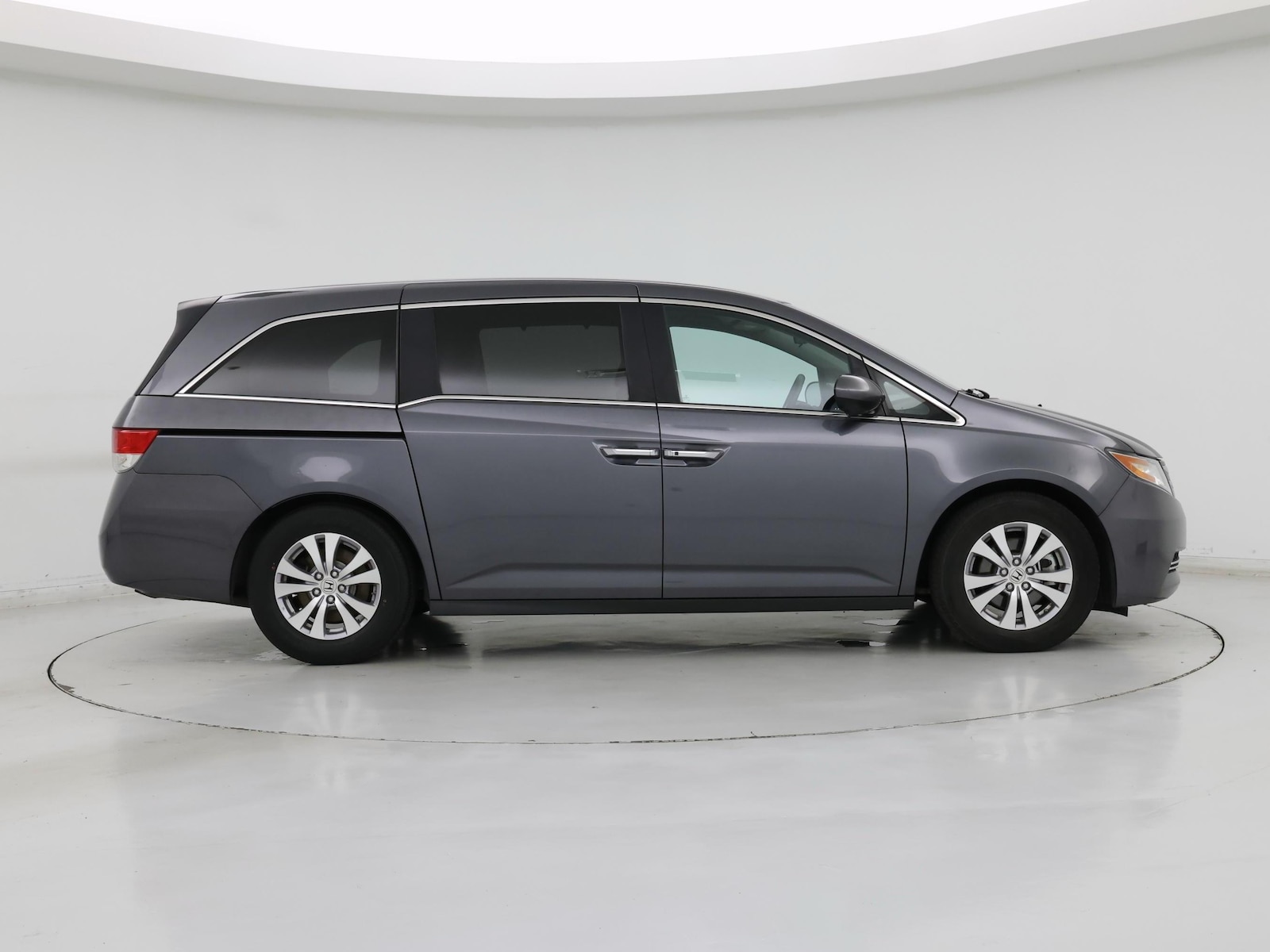 2016 Honda Odyssey SE - Photo 8