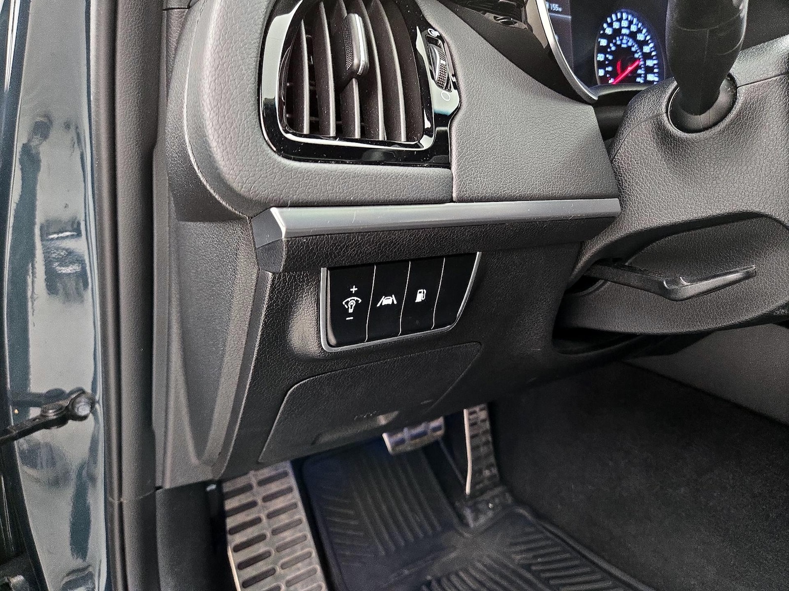 2022 Kia Stinger GT-Line - Photo 14