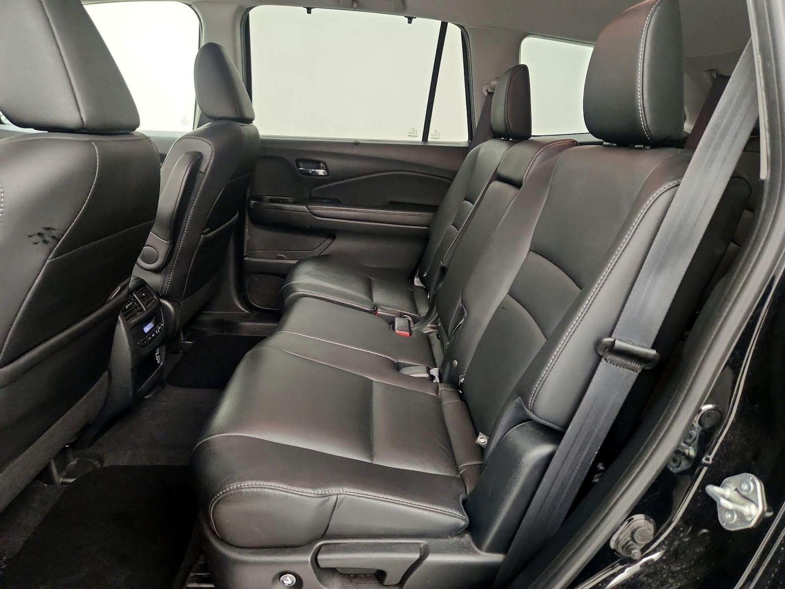 2021 Honda Pilot SE - Photo 22