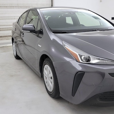 2022 Toyota Prius LE