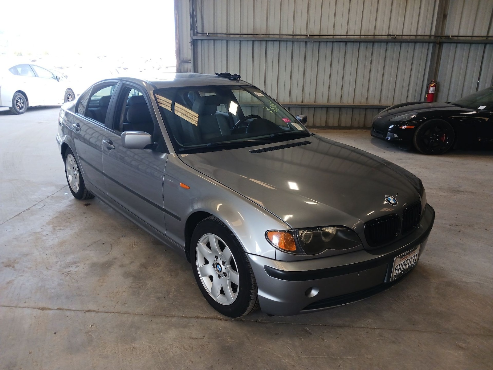 2004 BMW 325I