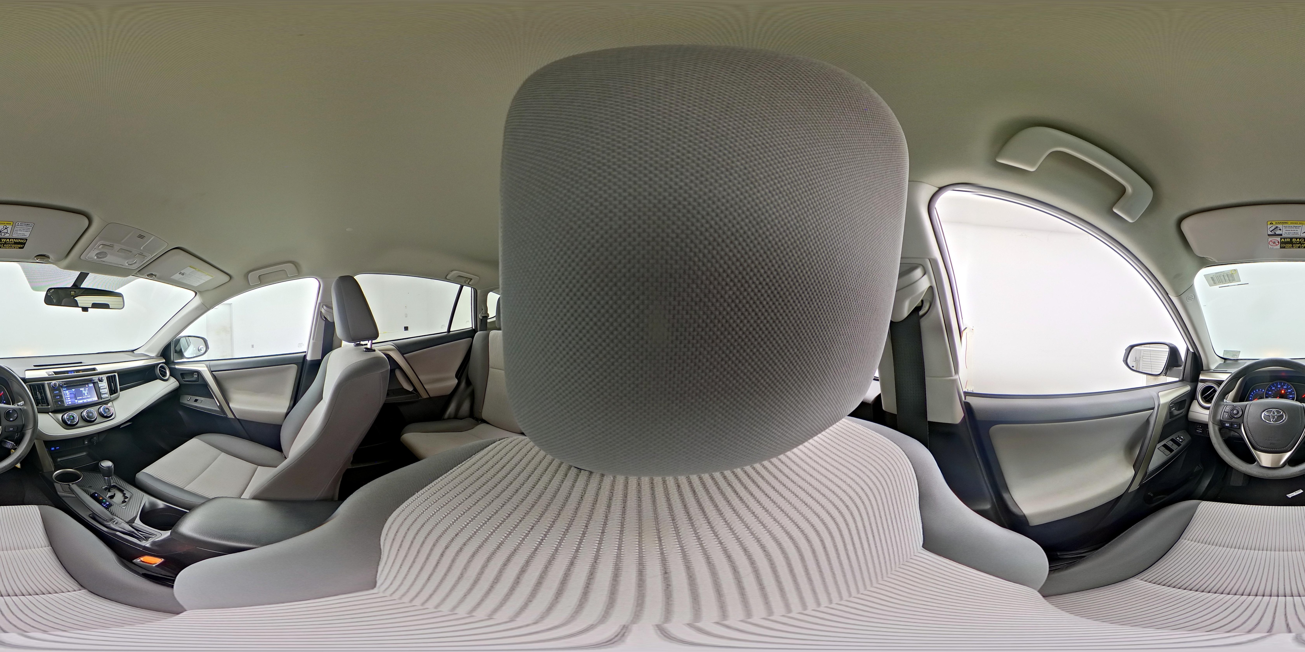 2014 Toyota RAV4 LE - Photo 26