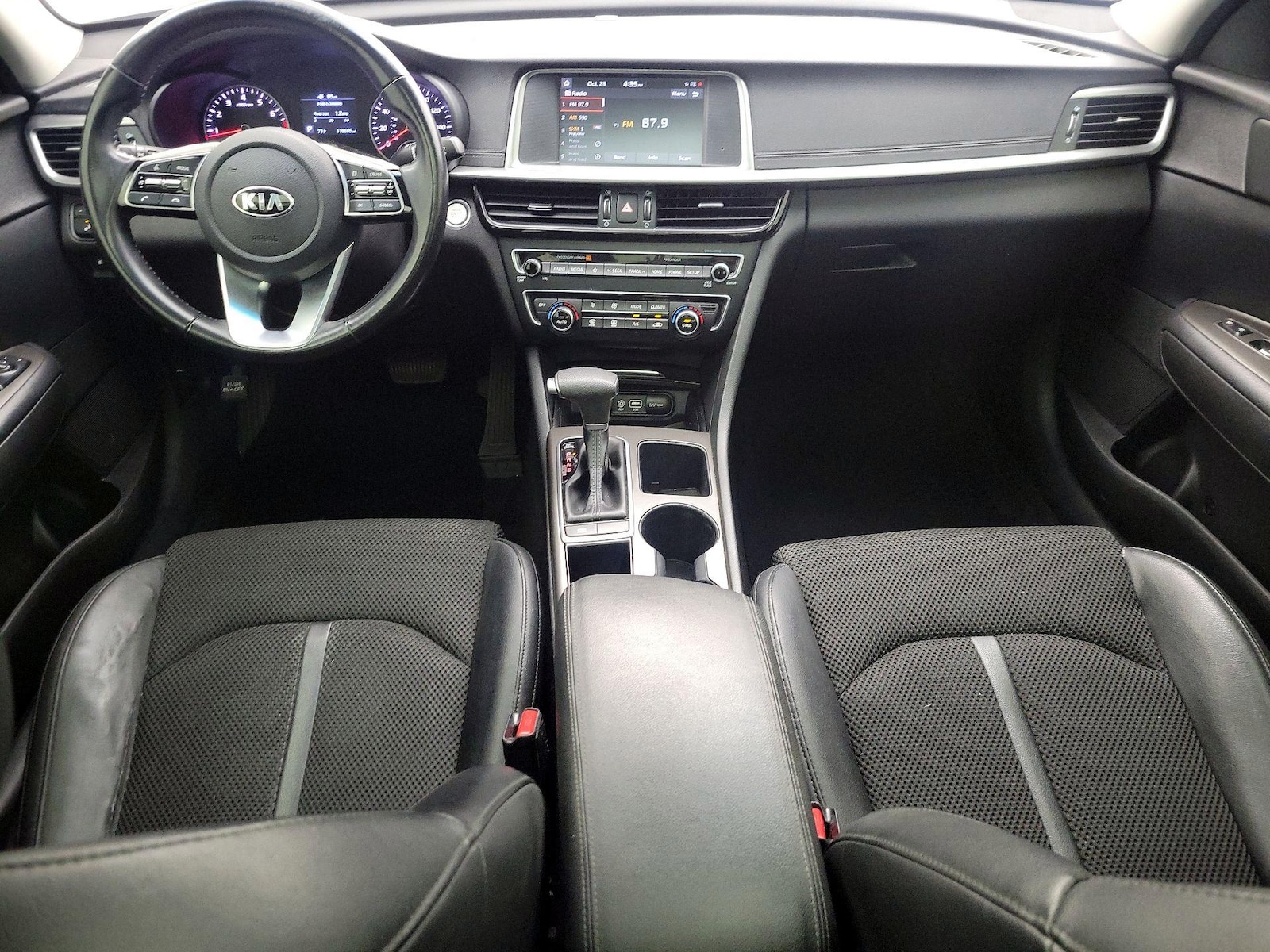 Apple CarPlay® & Android Auto™