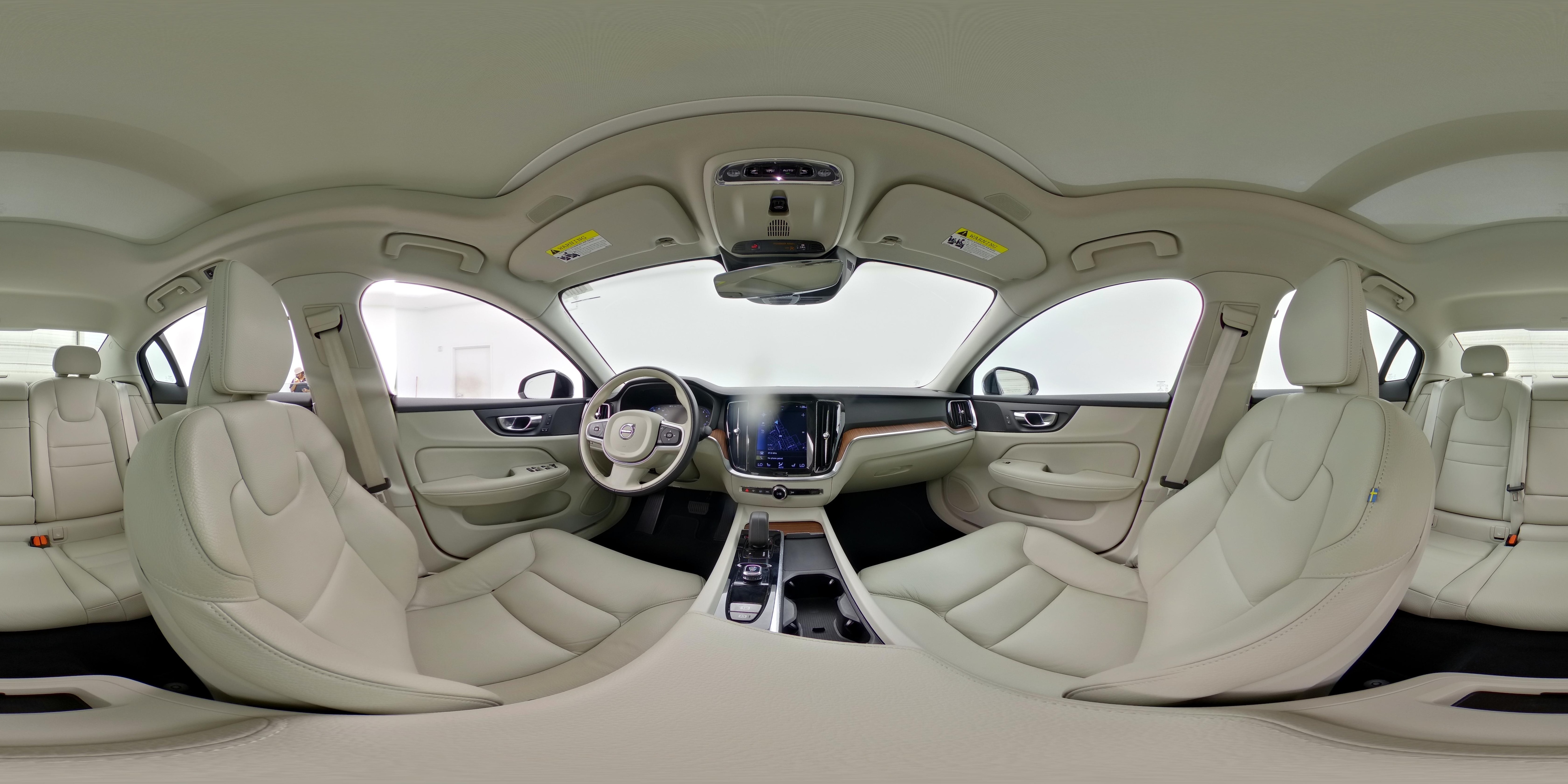 2022 Volvo S60 Momentum - Photo 26