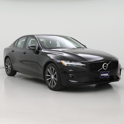 2022 Volvo S60 B5 Momentum