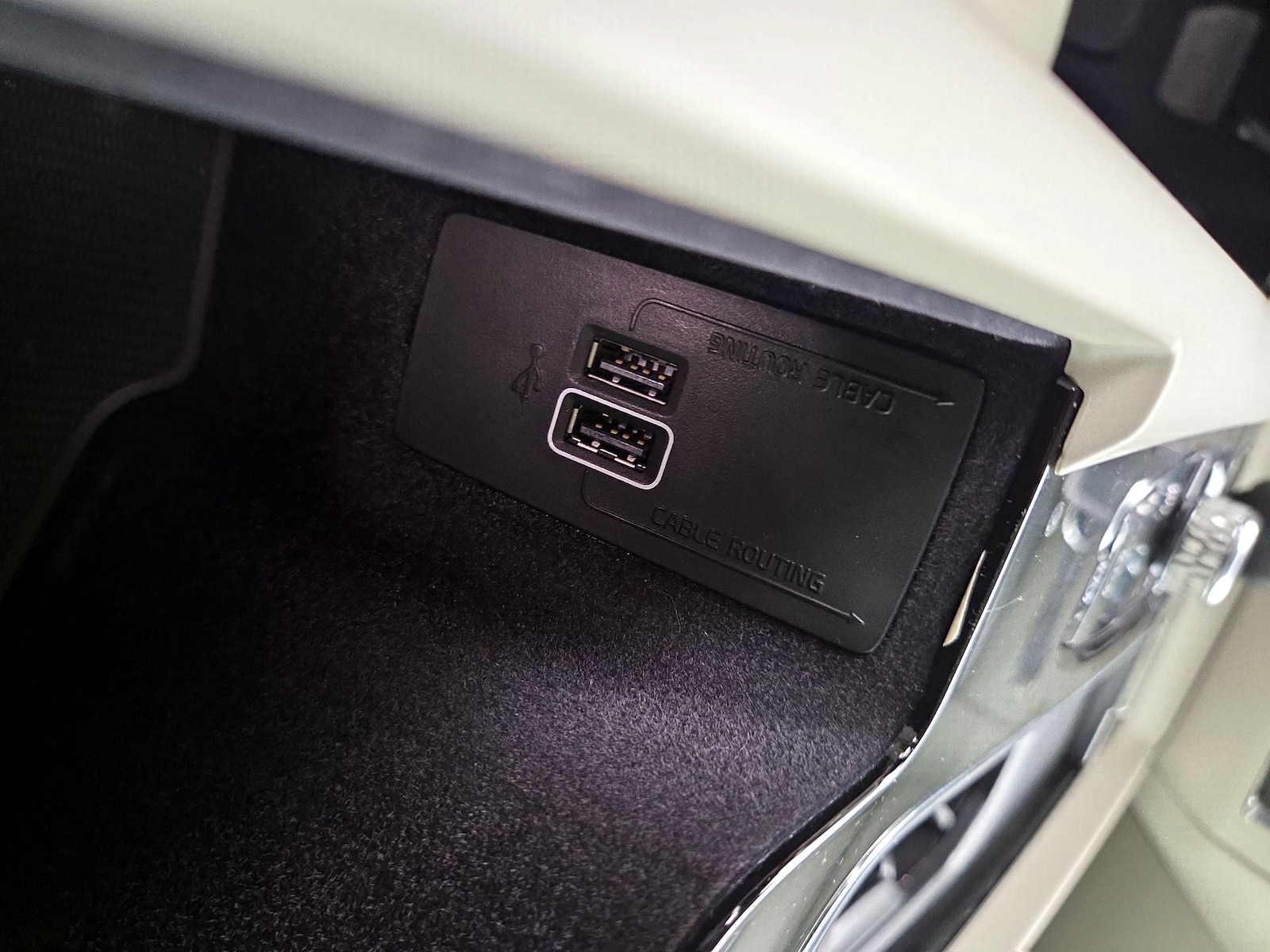 2022 Volvo S60 Momentum - Photo 20