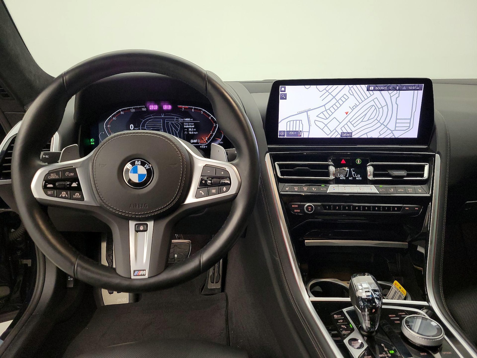 2025 BMW 8 Series 840i - Photo 10