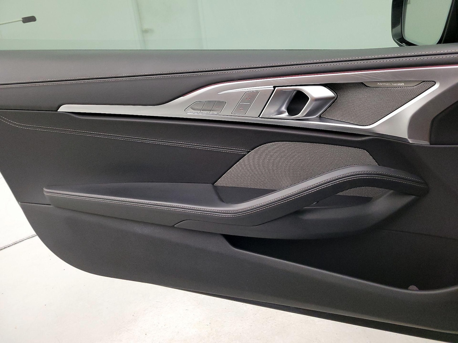 2025 BMW 8 Series 840i - Photo 13