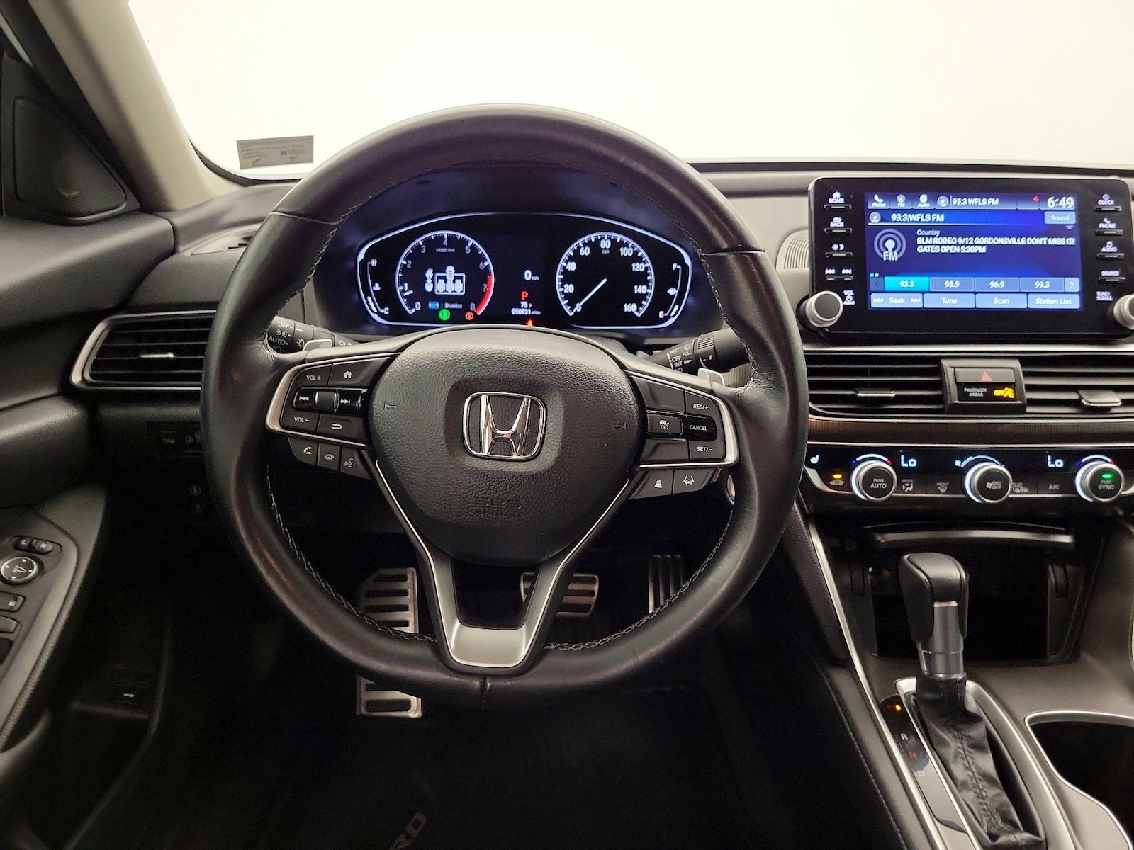 2022 Honda Accord Sport SE - Photo 11