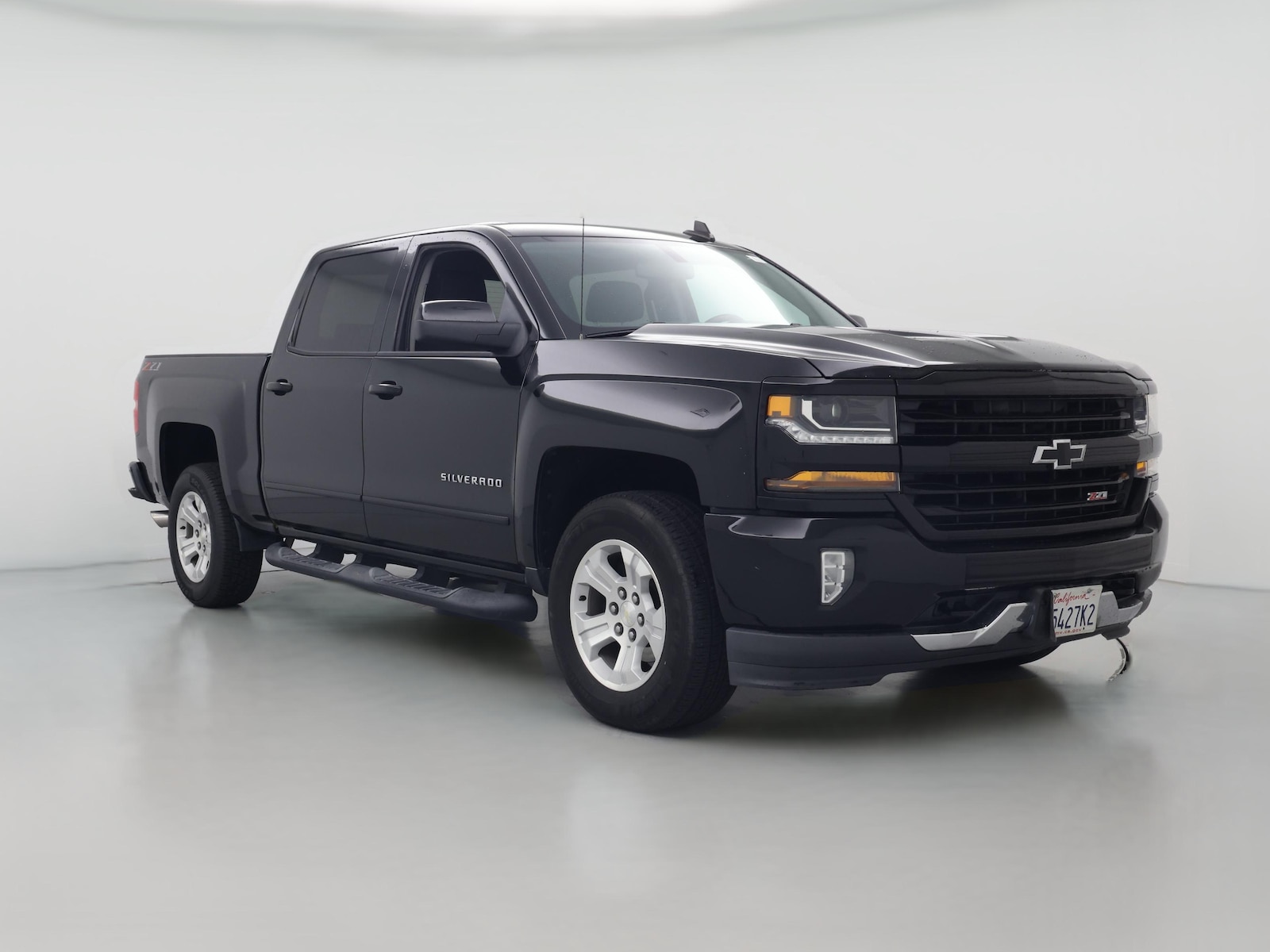 Bed Liner & Tow Hitch