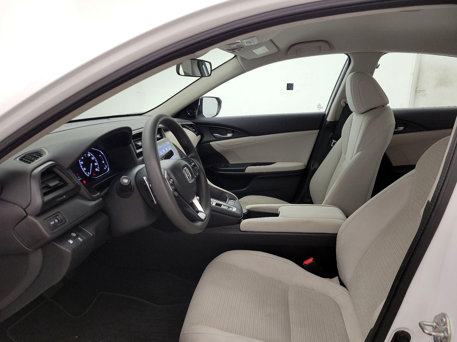 2020 Honda Insight EX - Photo 12