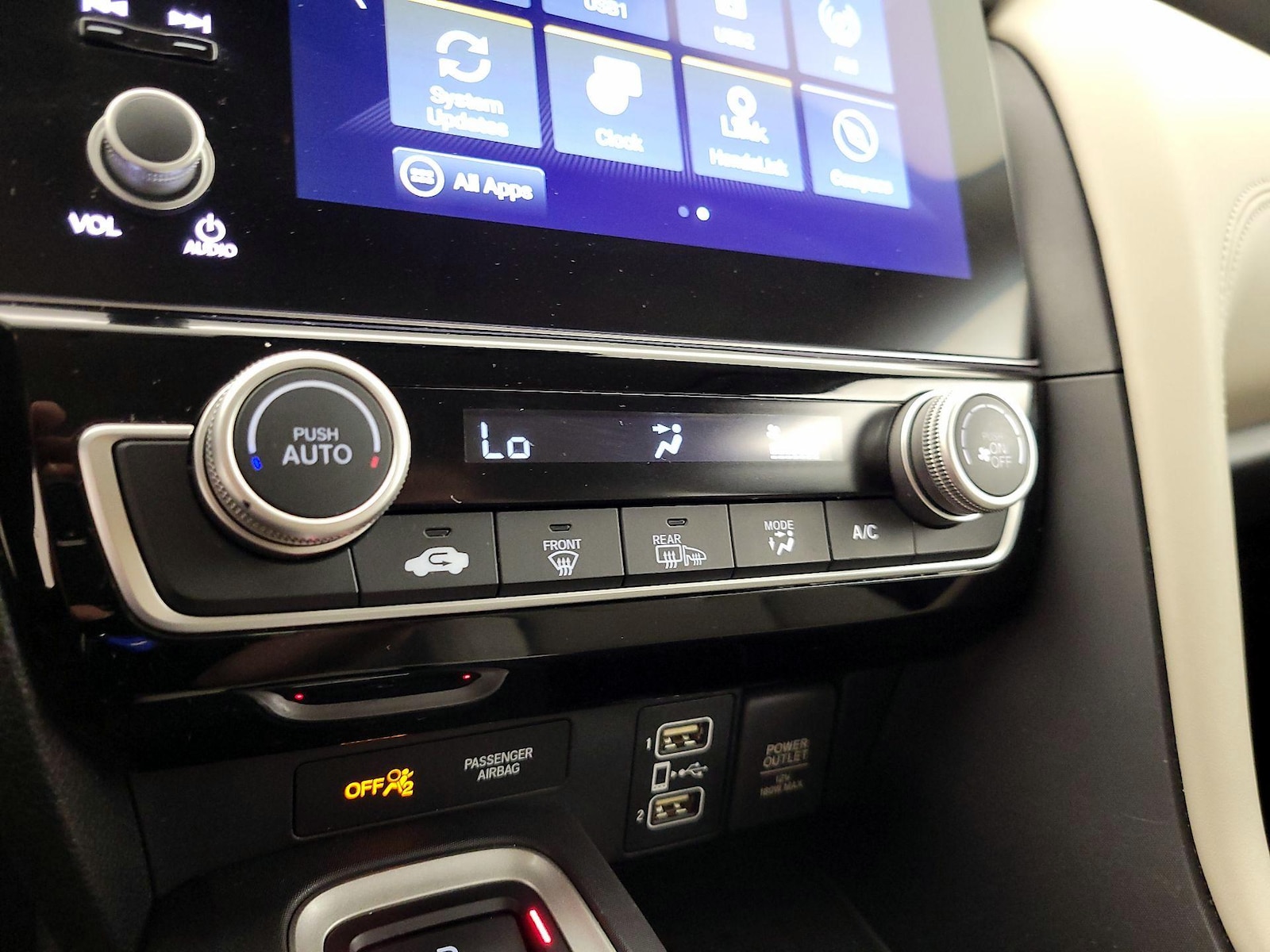 2020 Honda Insight EX - Photo 17