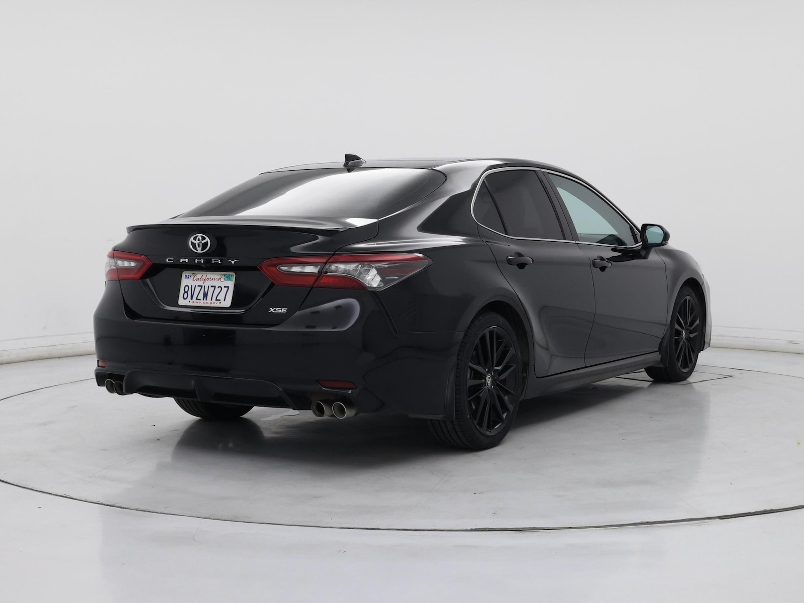 2021 Toyota Camry XSE - Photo 9