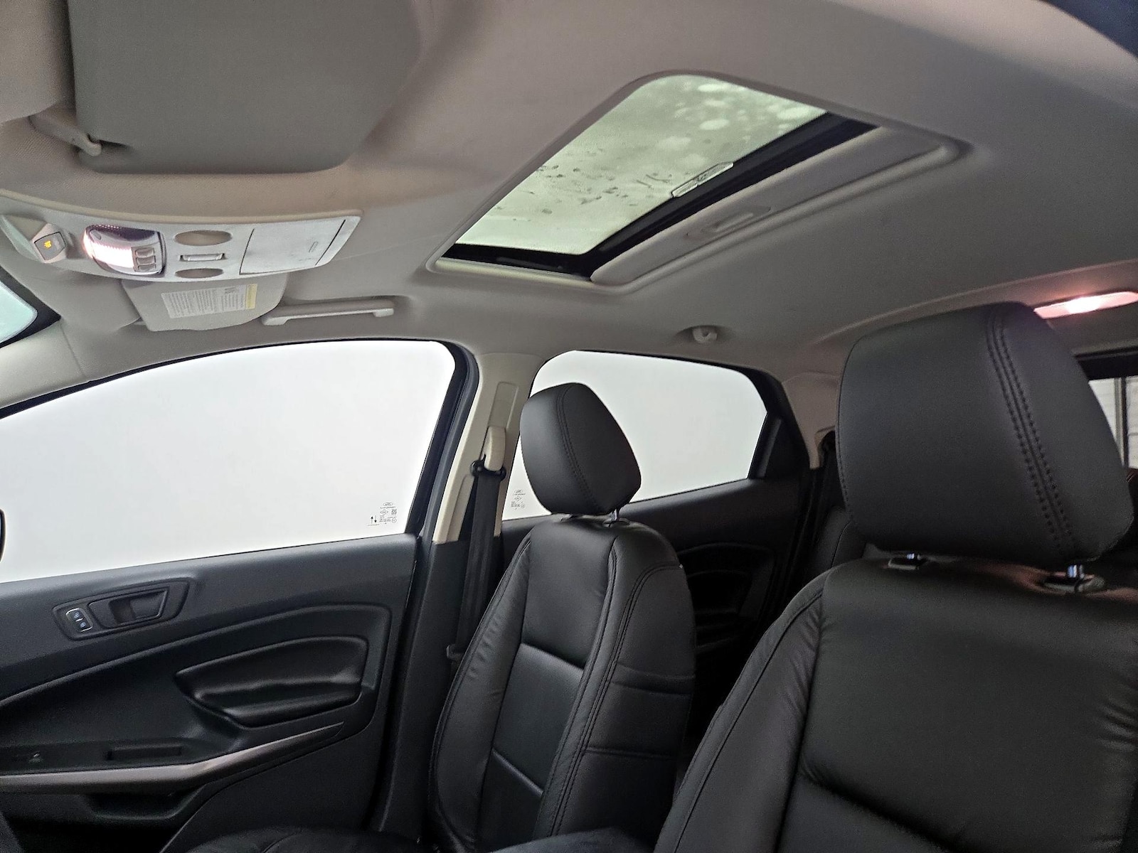 Sunroof(s) & Overhead Airbags