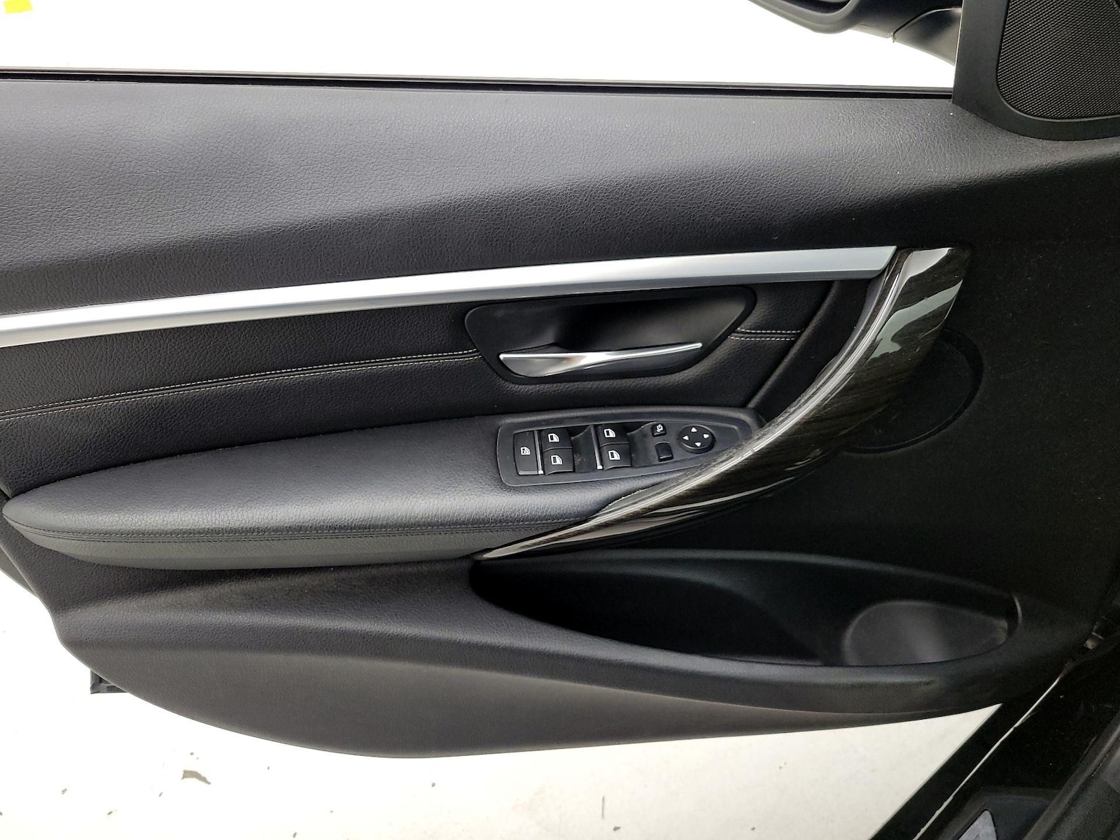 2016 BMW 3 Series 328i - Photo 13