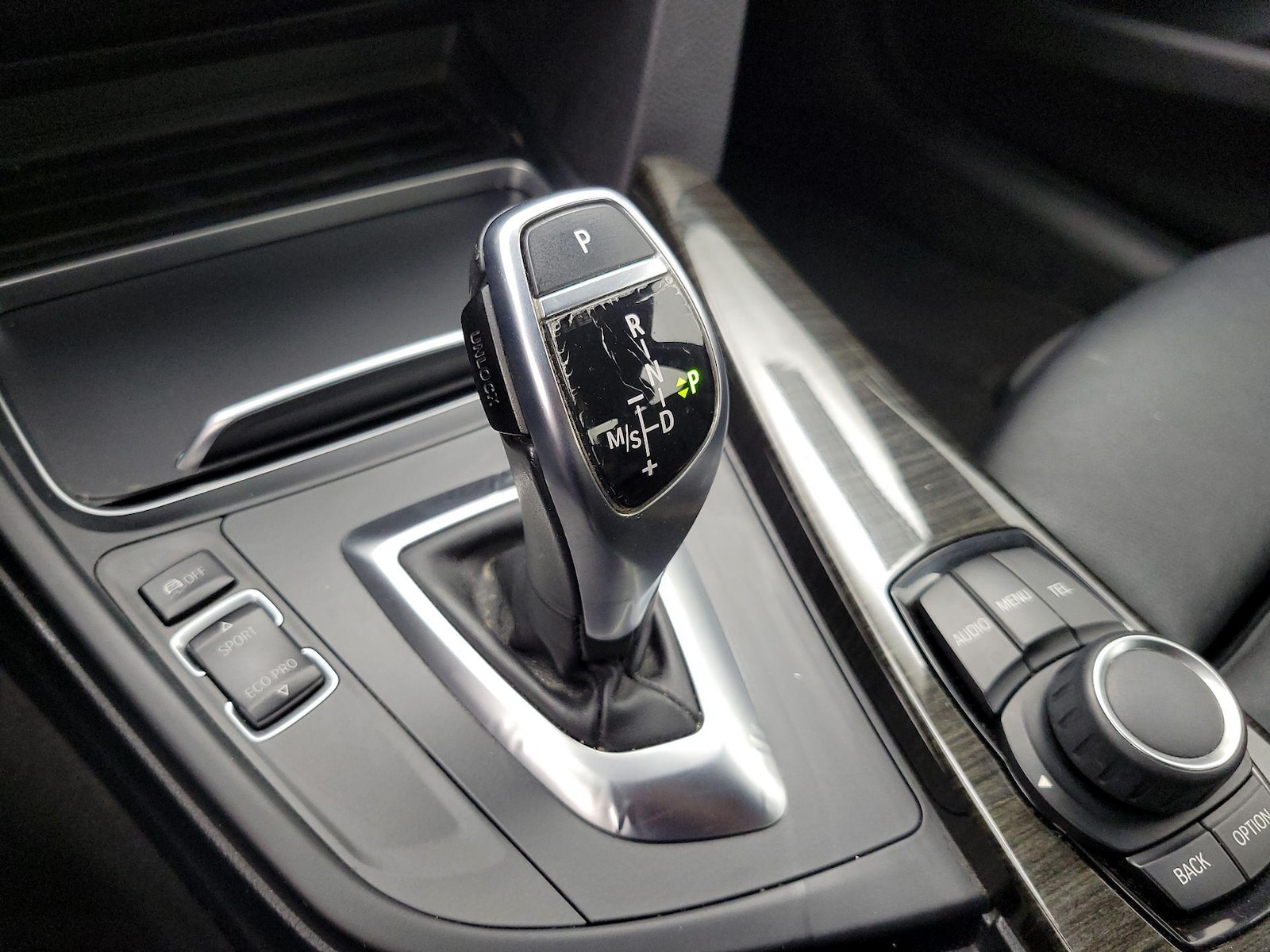 2016 BMW 3 Series 328i - Photo 17