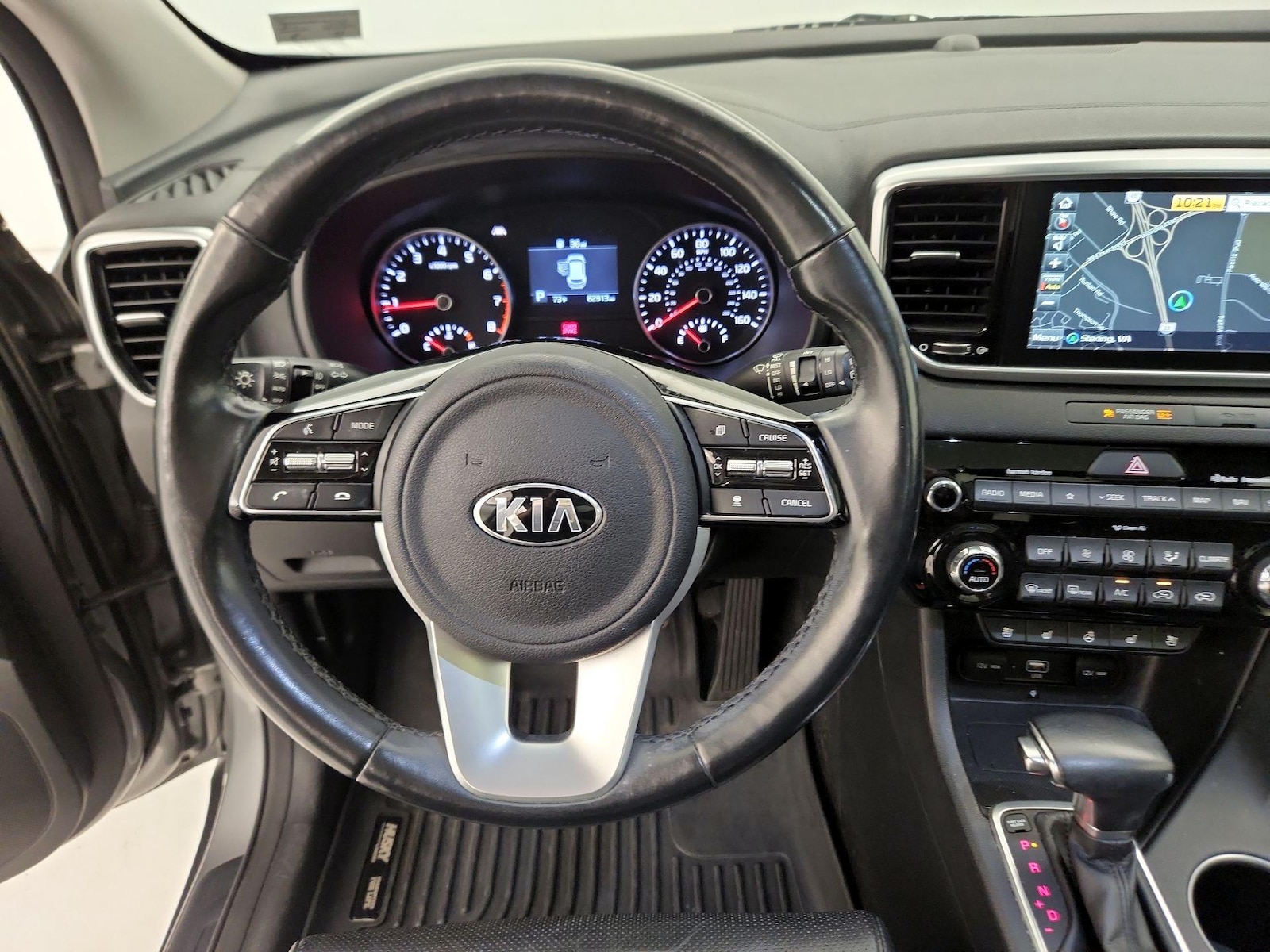 2020 Kia Sportage EX - Photo 11