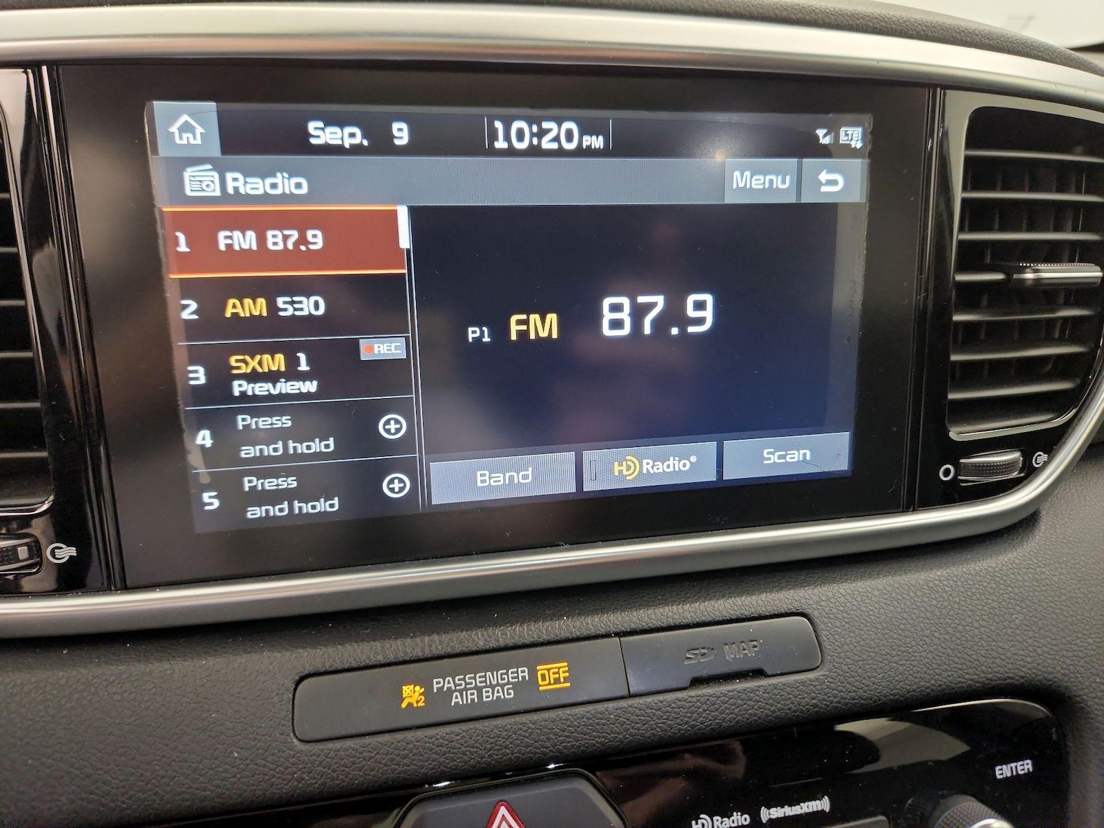 2020 Kia Sportage EX - Photo 17