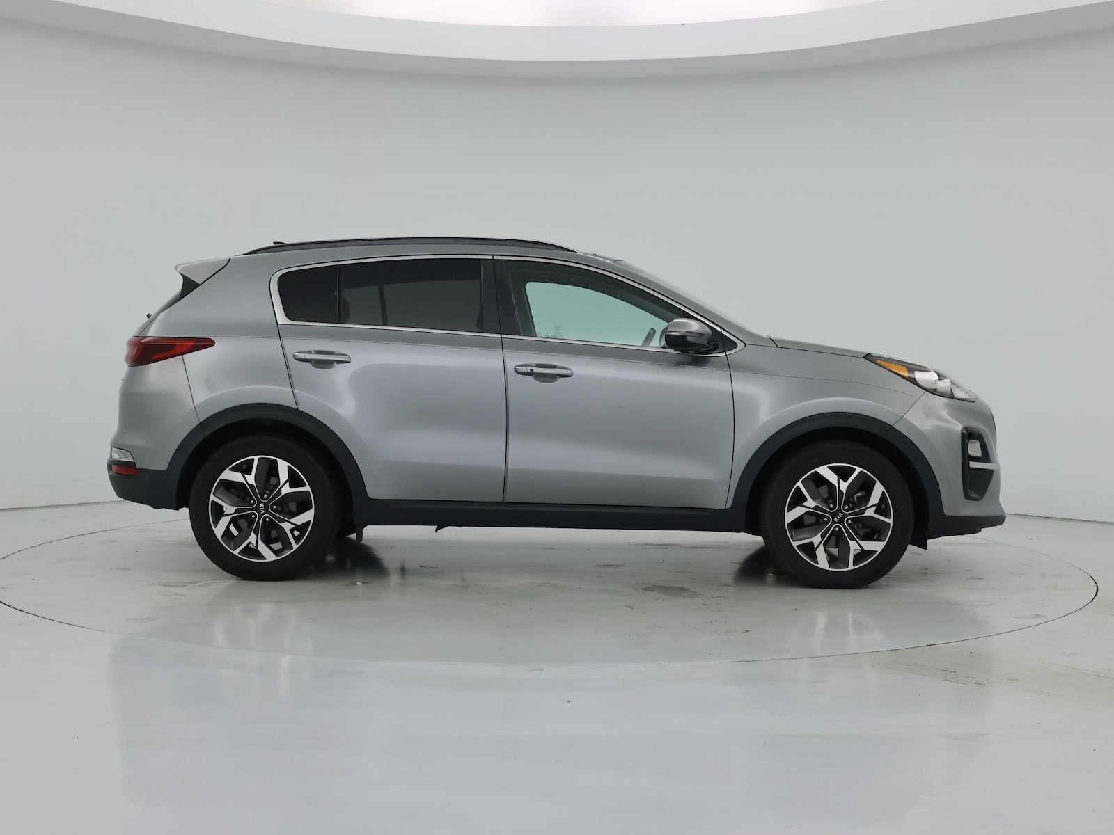 2020 Kia Sportage EX - Photo 8