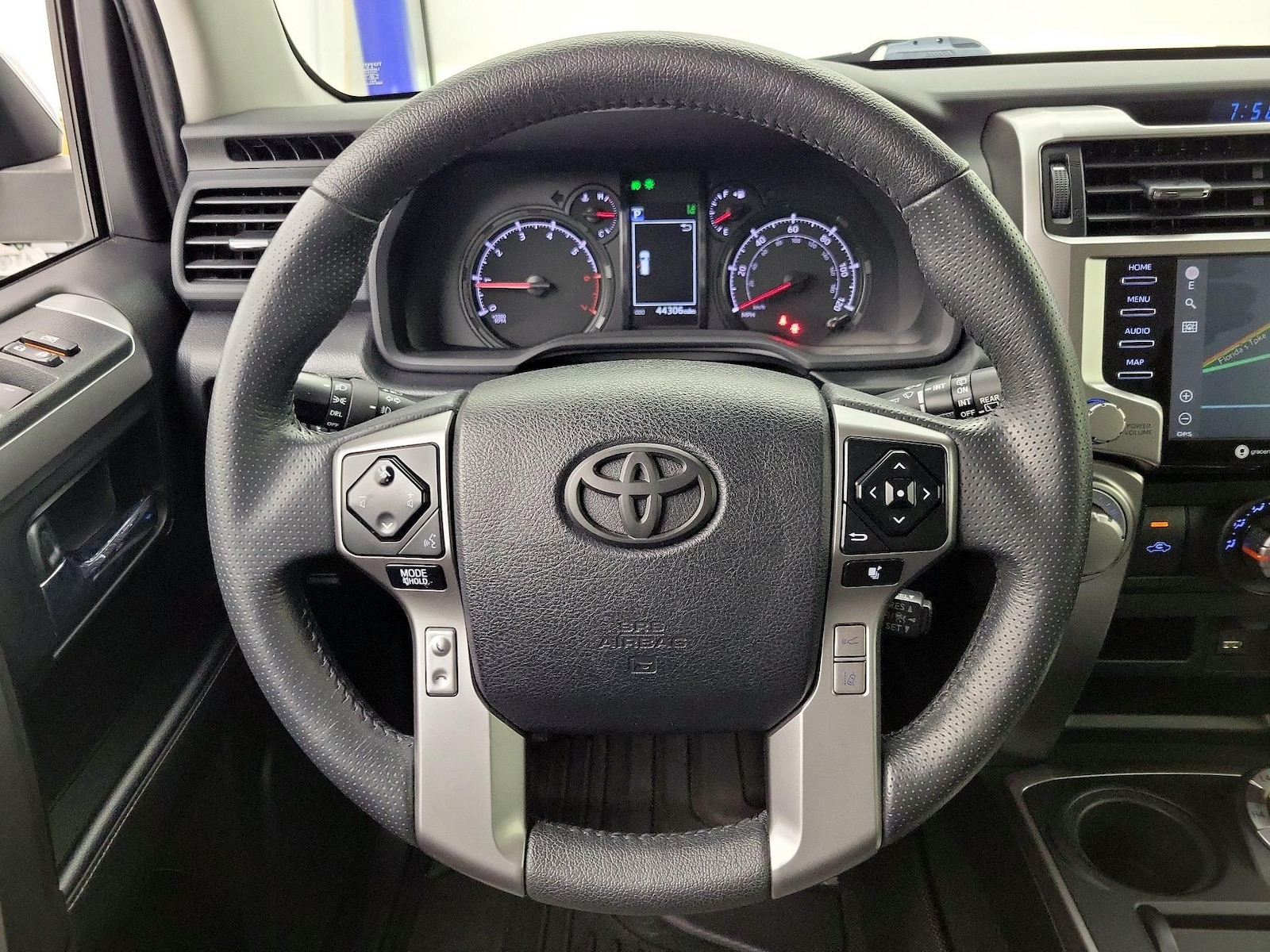 2021 Toyota 4Runner SR5 Premium - Photo 11