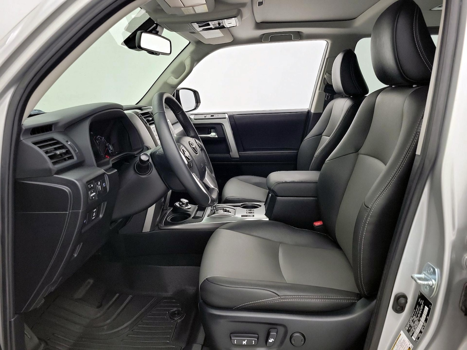 2021 Toyota 4Runner SR5 Premium - Photo 12