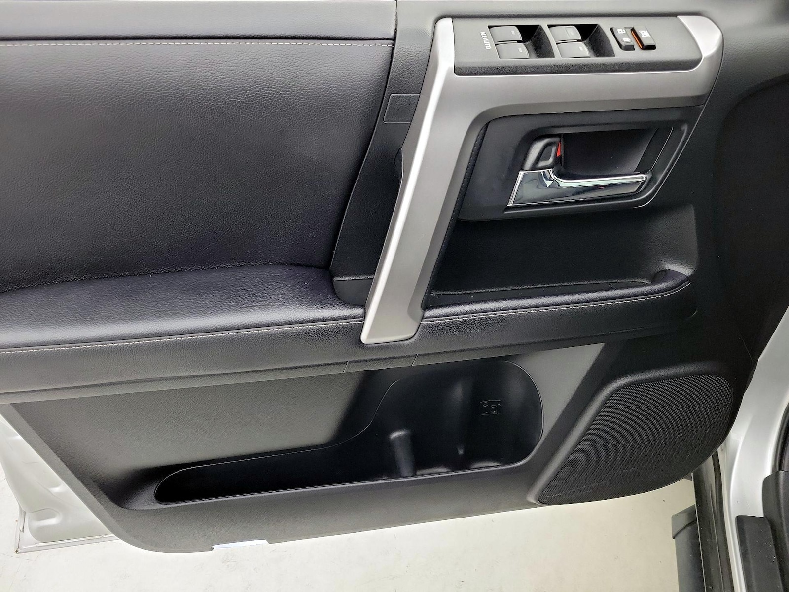 2021 Toyota 4Runner SR5 Premium - Photo 13