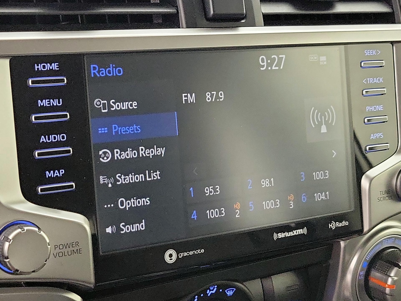2021 Toyota 4Runner SR5 Premium - Photo 17