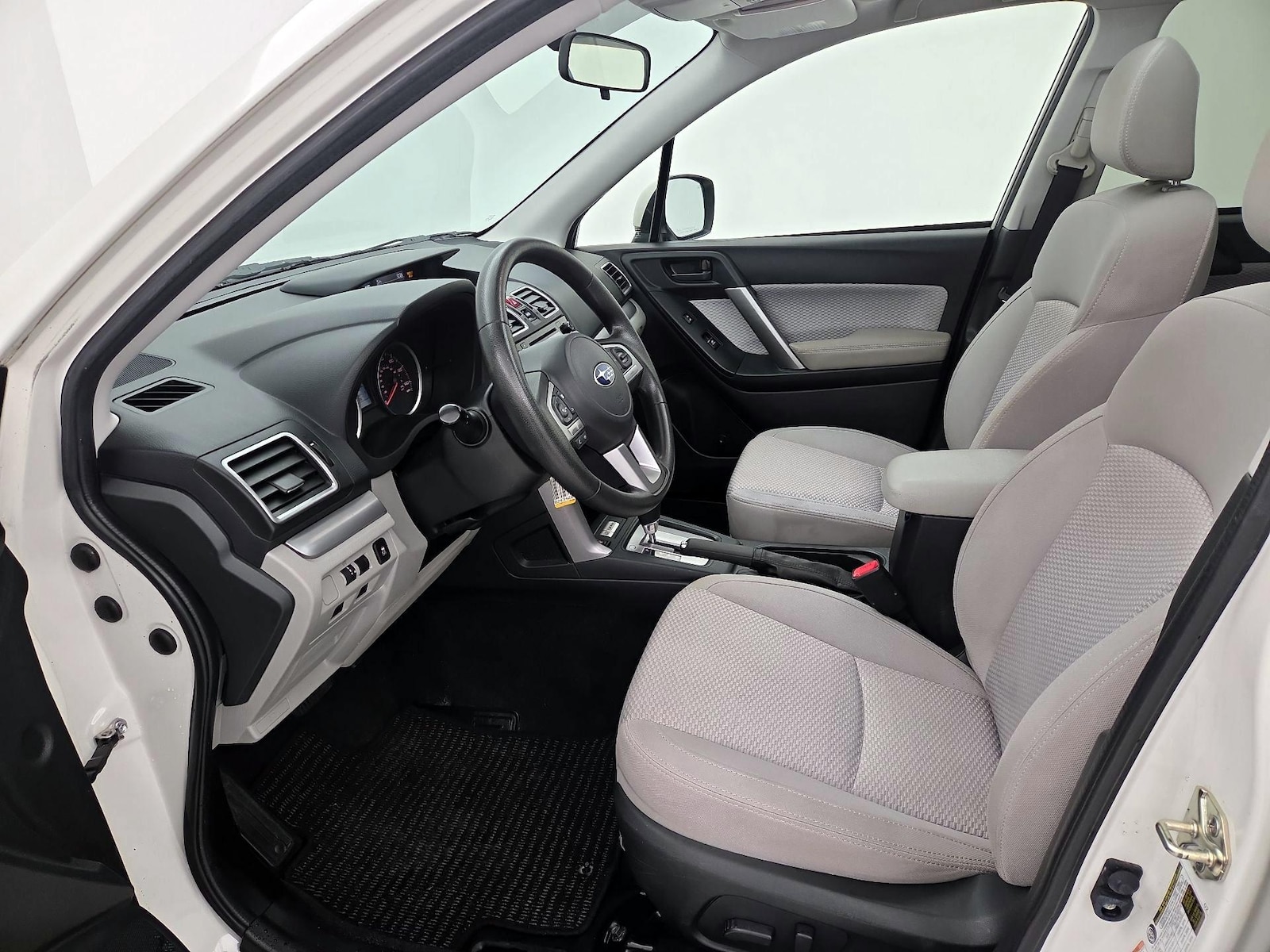 2017 Subaru Forester Premium - Photo 12