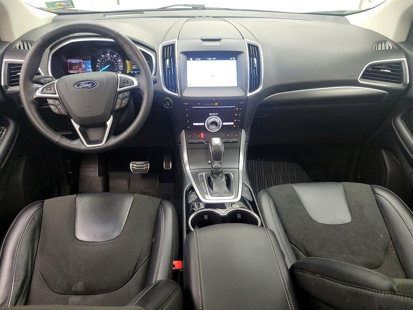 Apple CarPlay® & Android Auto™