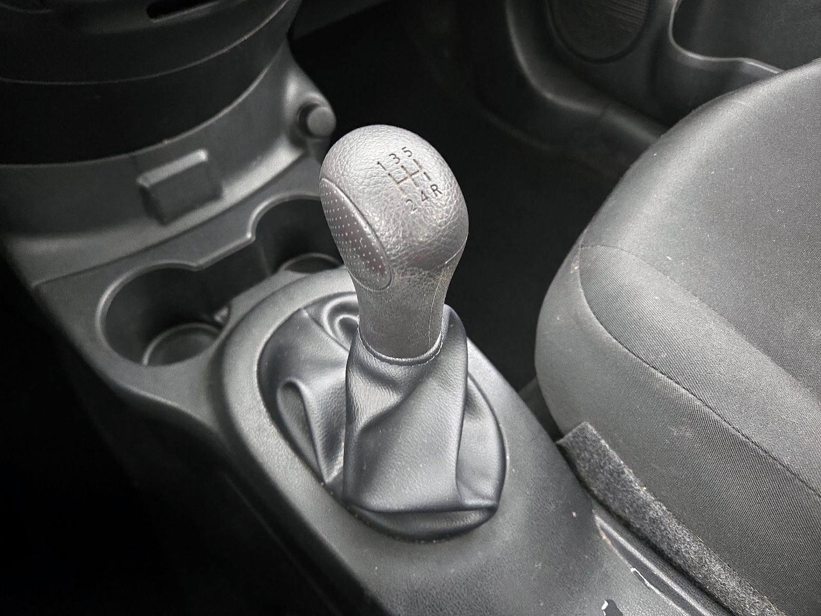 2017 Nissan Versa Sedan S - Photo 17