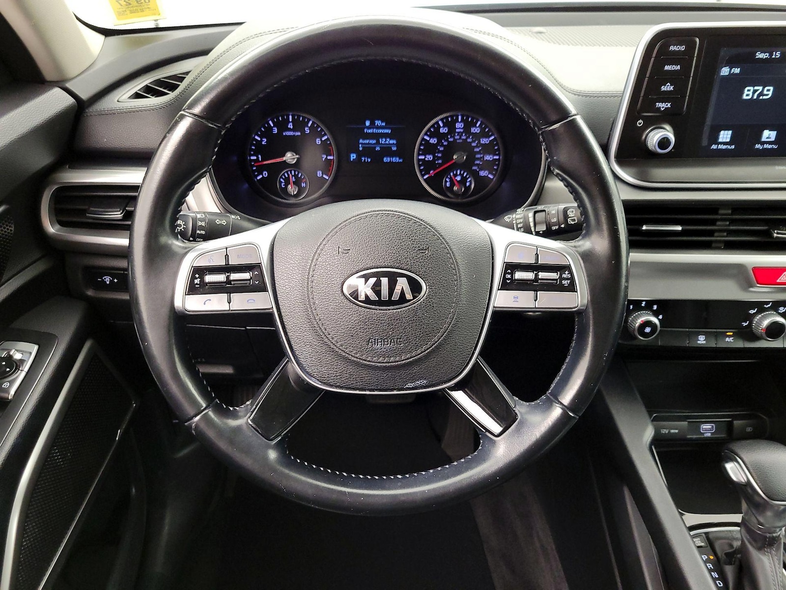 2020 Kia Telluride LX - Photo 11