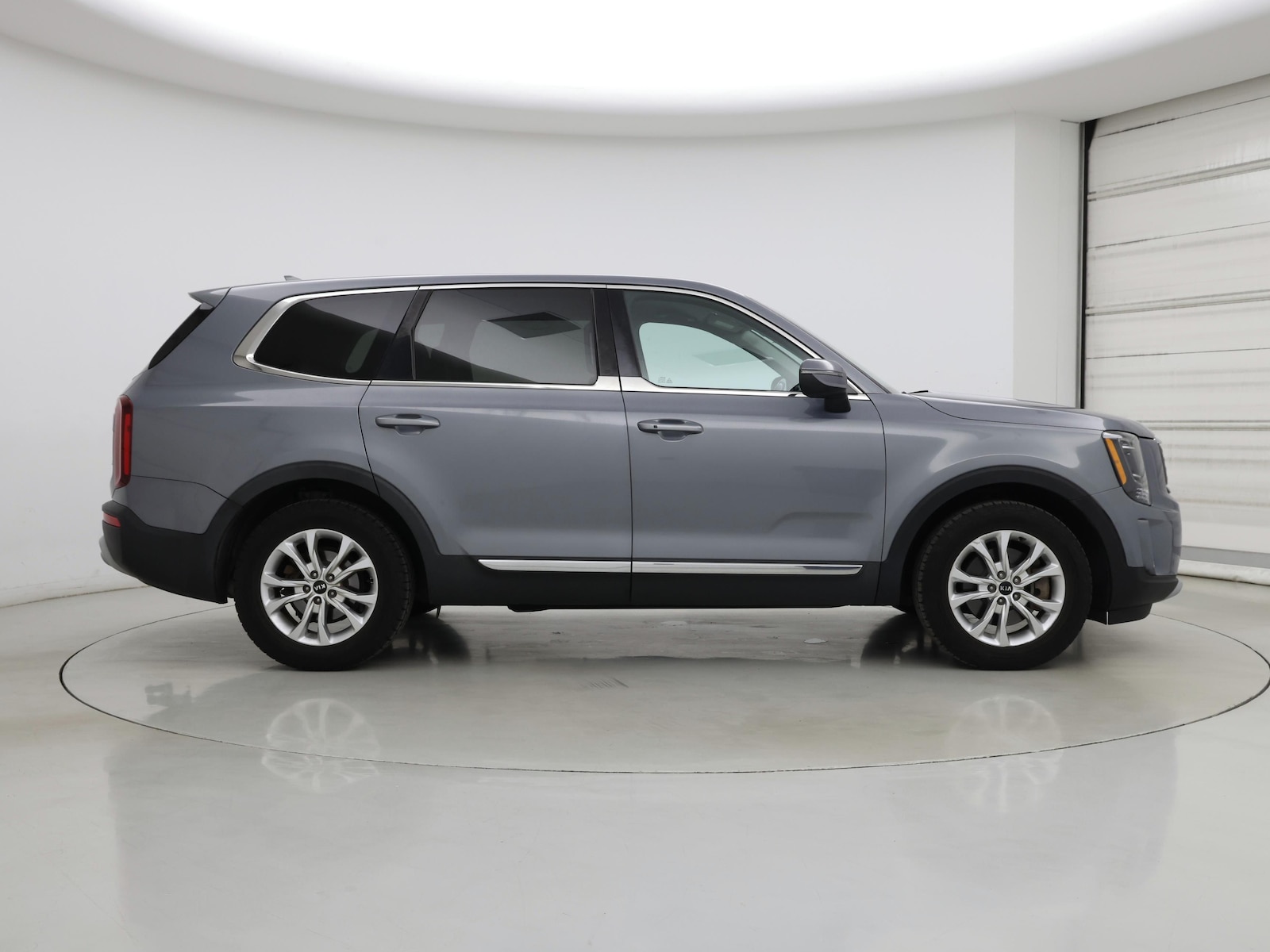 2020 Kia Telluride LX - Photo 8