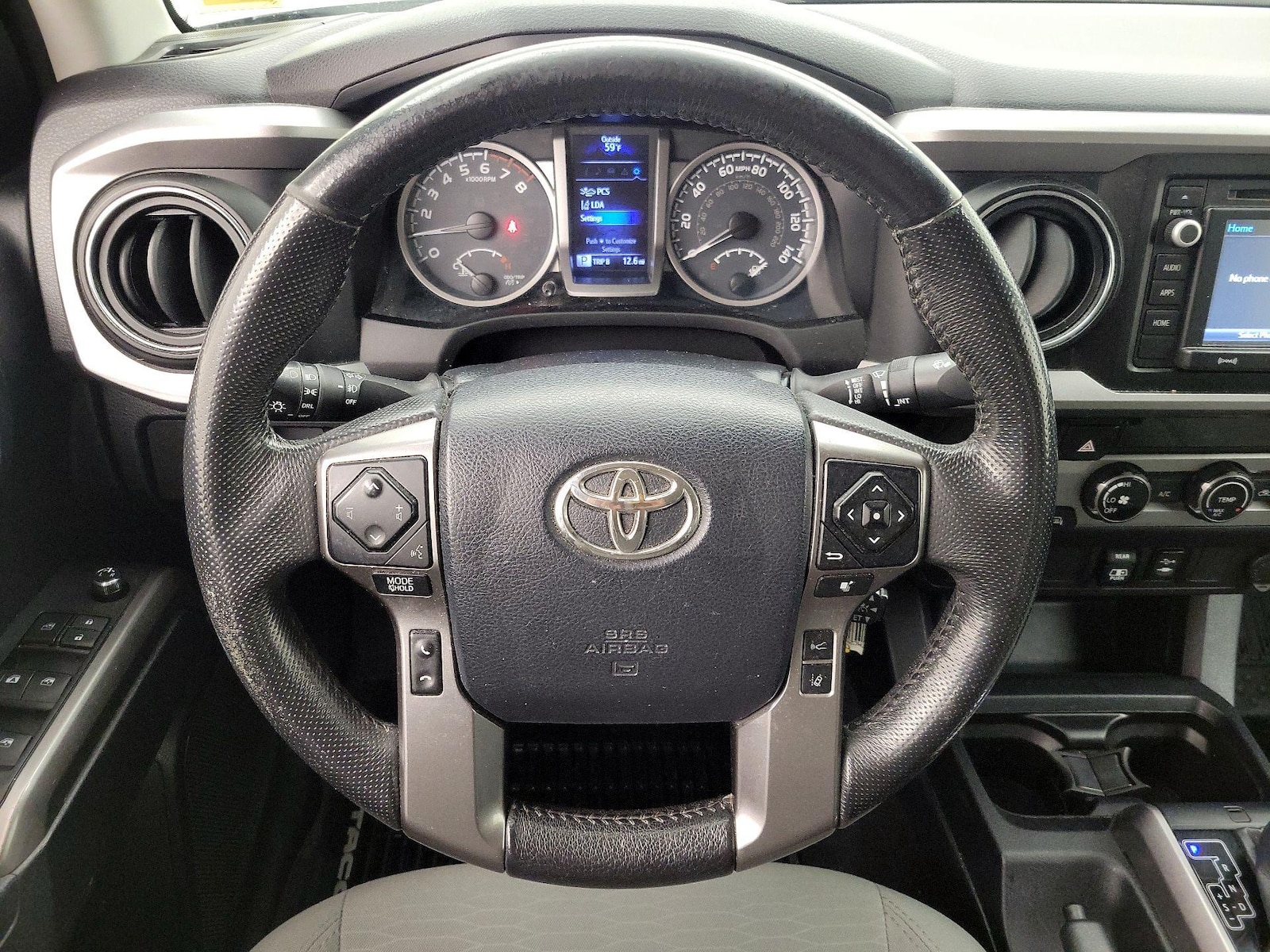 2018 Toyota Tacoma SR5 - Photo 11