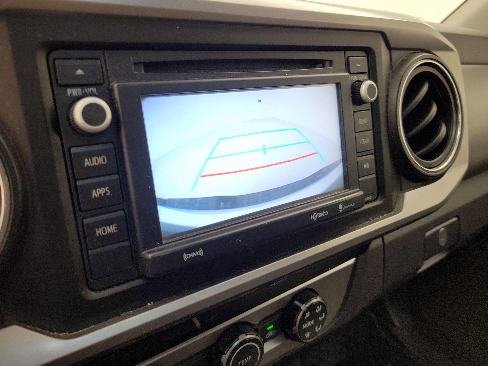2018 Toyota Tacoma SR5 - Photo 15