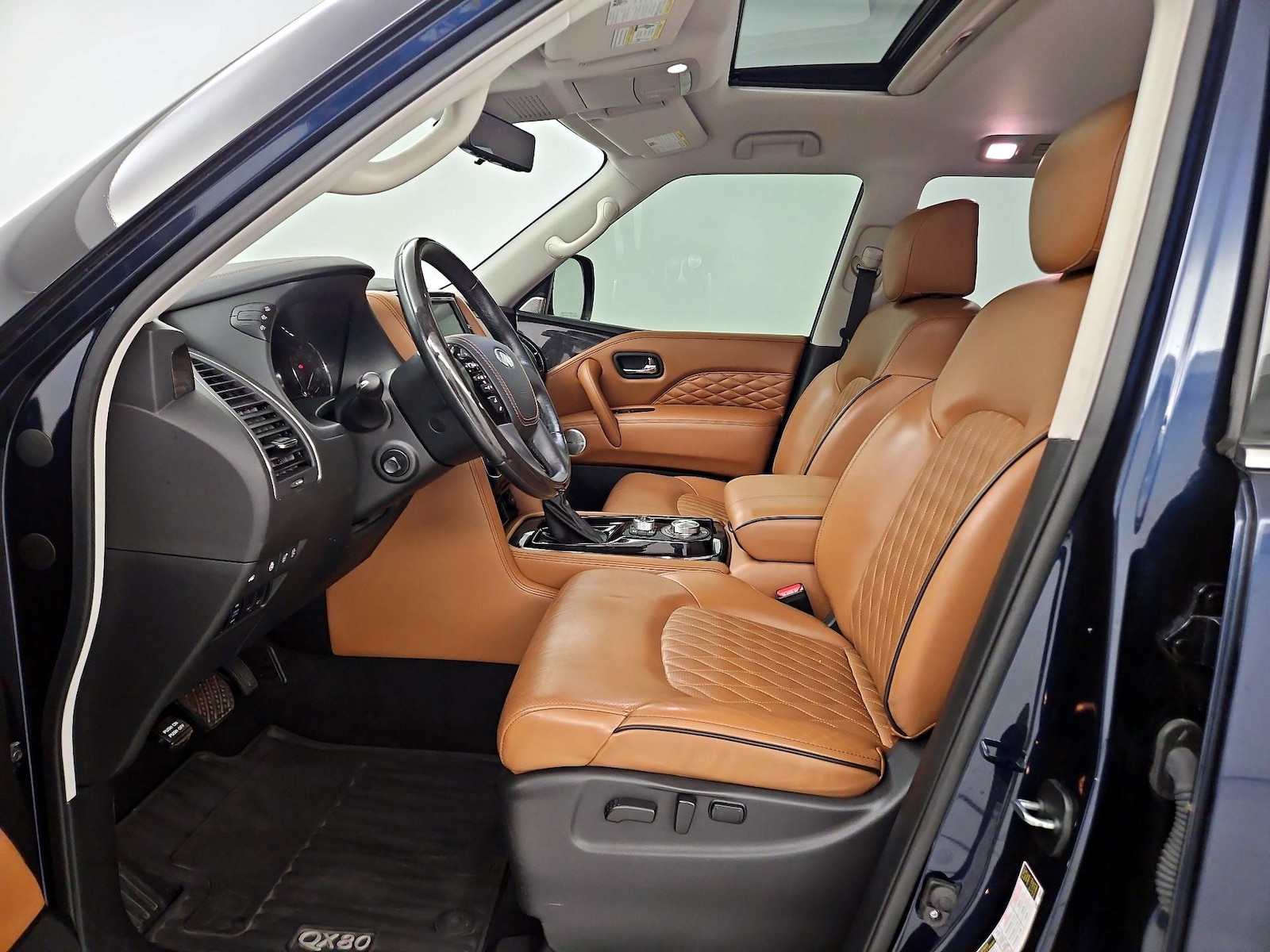 2020 INFINITI QX80 - Photo 12