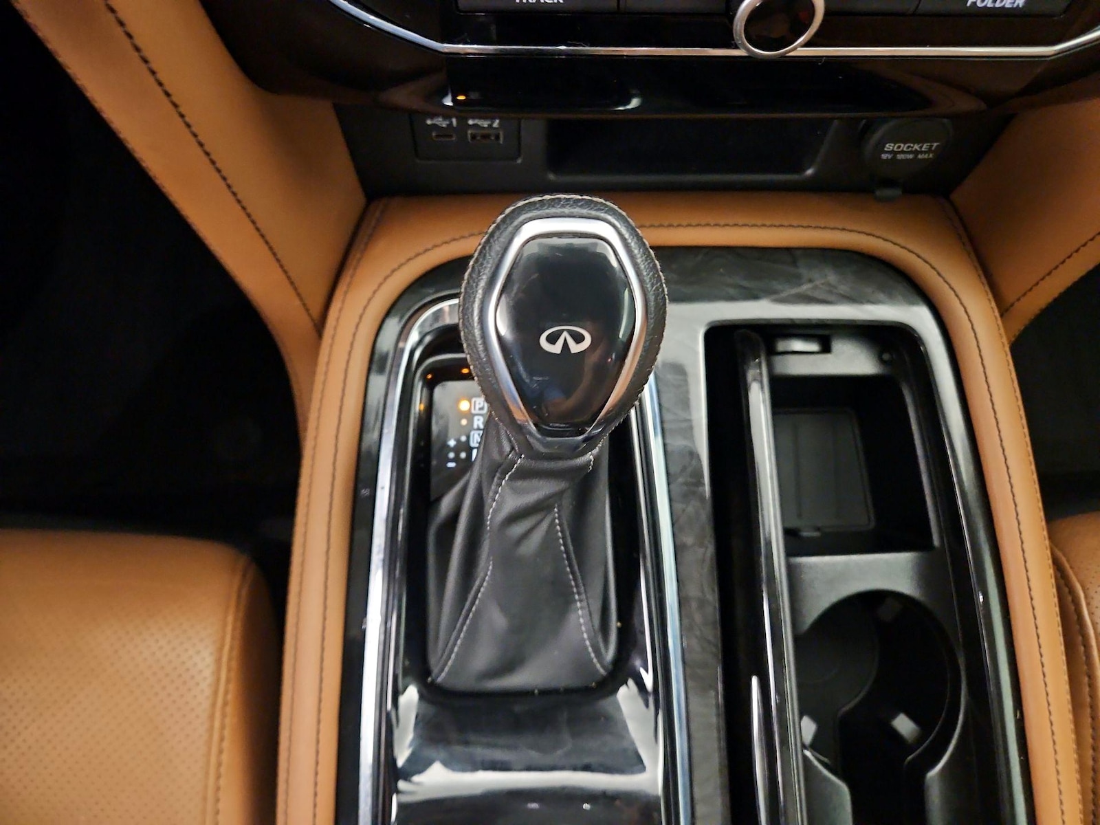 2020 INFINITI QX80 - Photo 19
