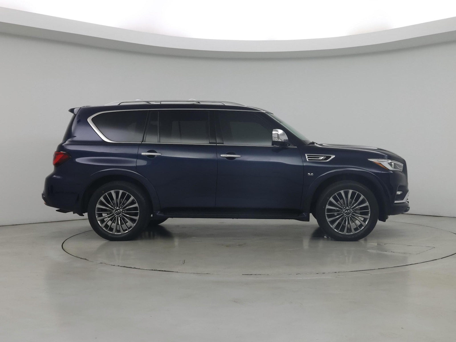 2020 INFINITI QX80 - Photo 8