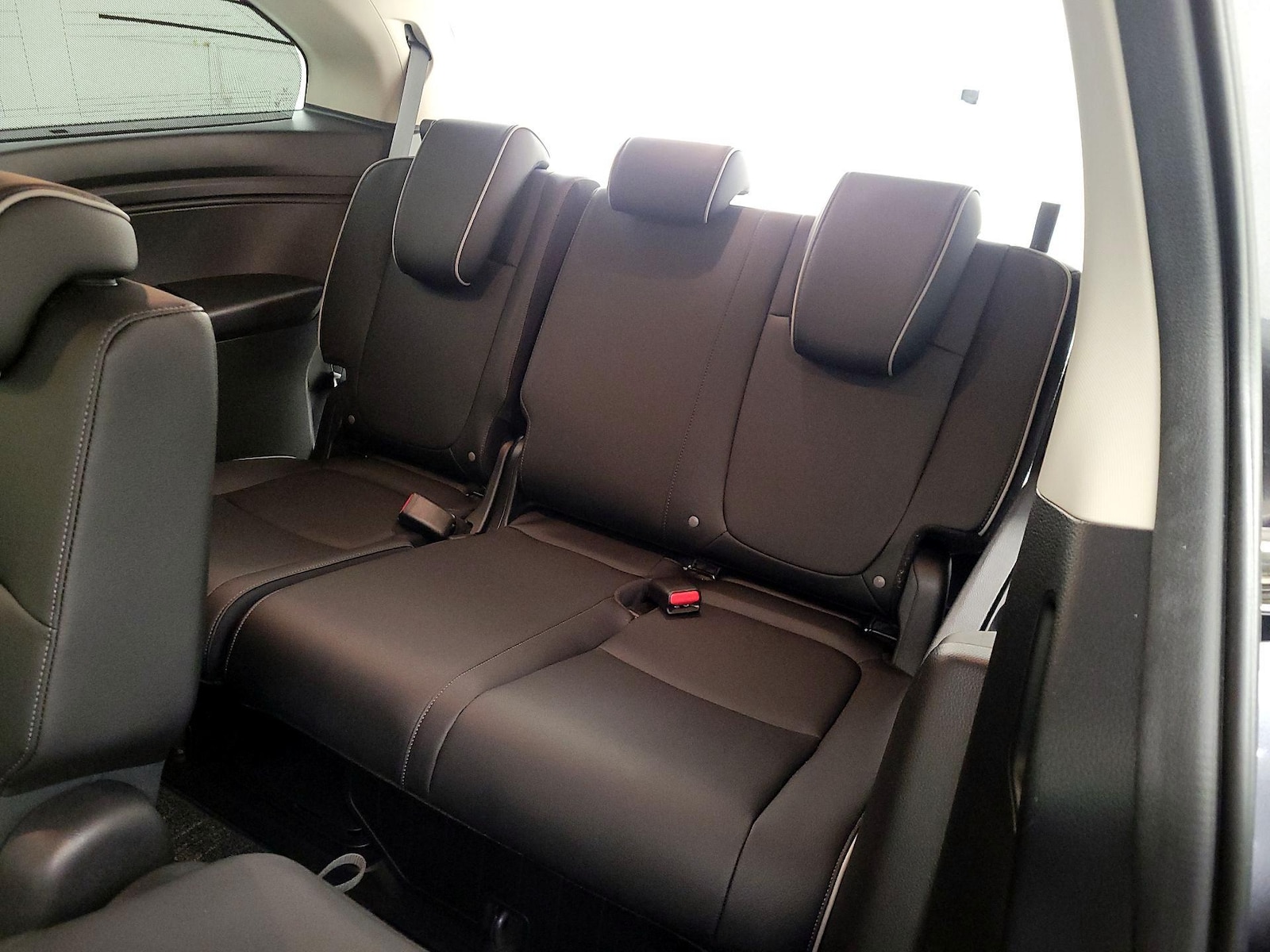 2025 Honda Odyssey Touring - Photo 22