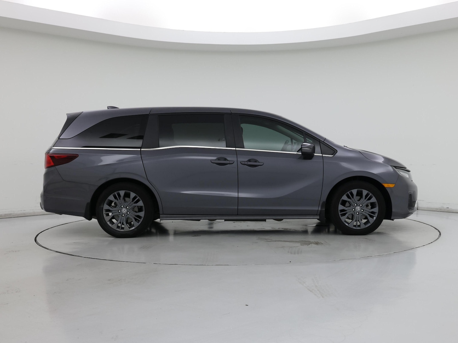 2025 Honda Odyssey Touring - Photo 8