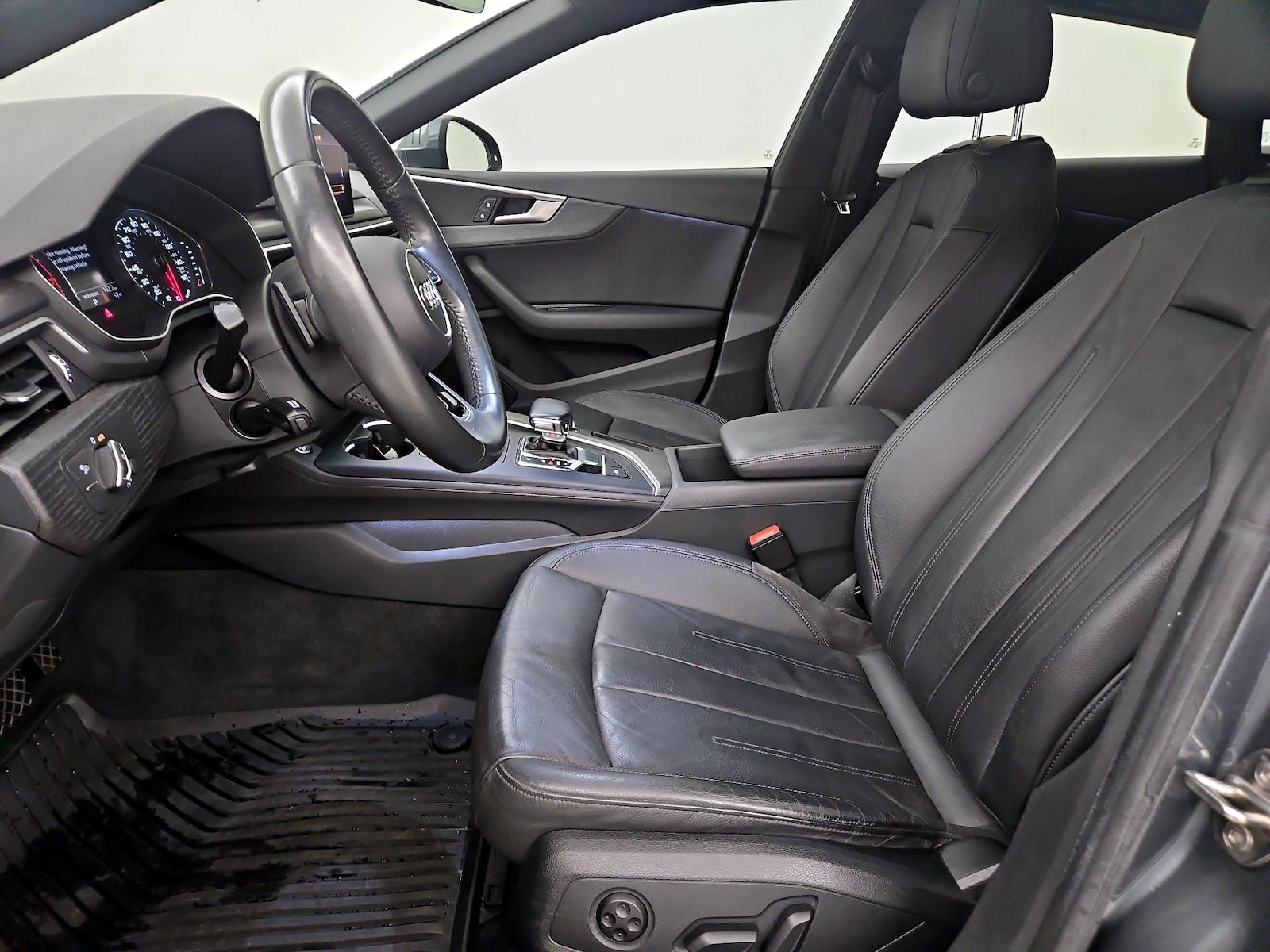 Power Seat(s) & Leather Seats