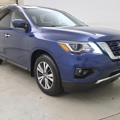 2017 Nissan Pathfinder SL
