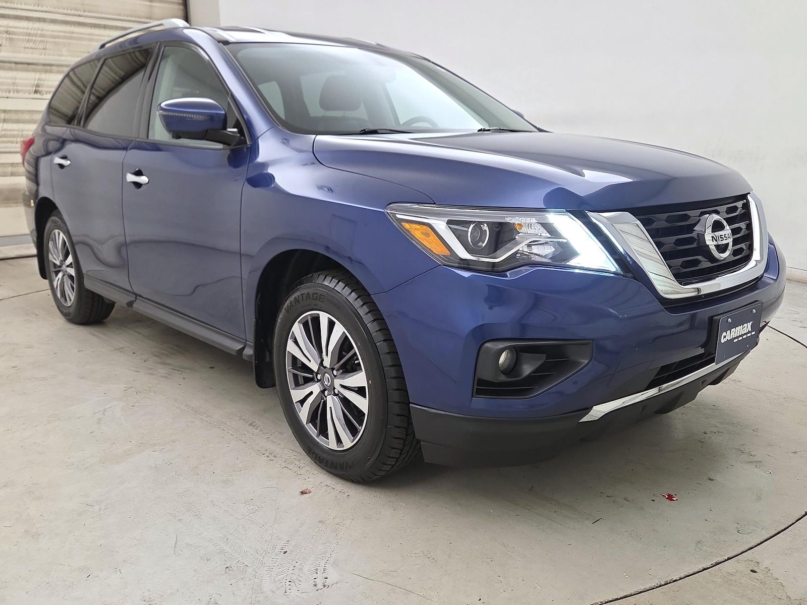 2017 Nissan Pathfinder SL