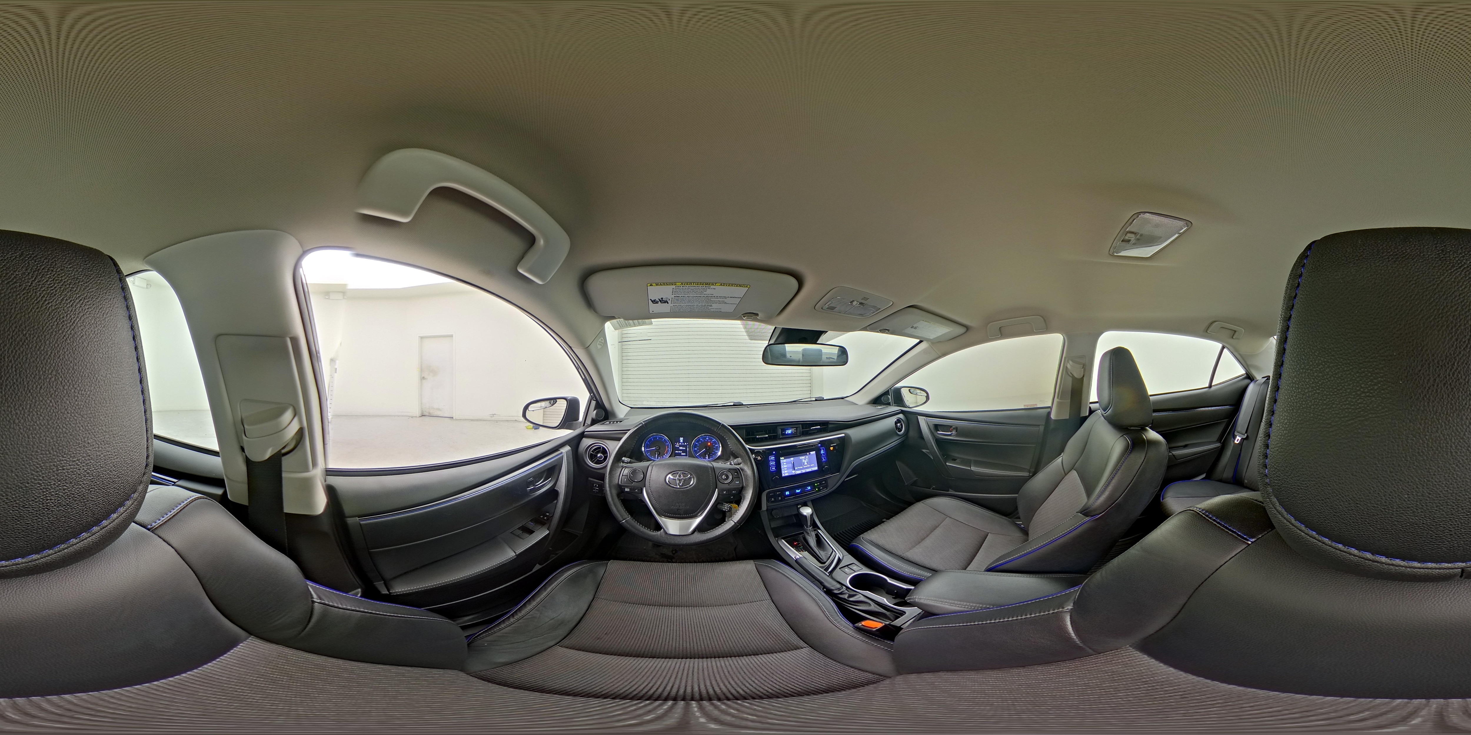 2017 Toyota Corolla SE - Photo 26
