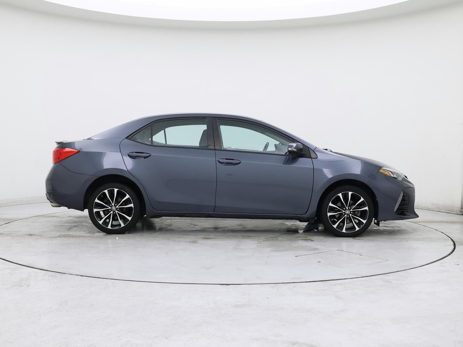 2017 Toyota Corolla SE - Photo 8