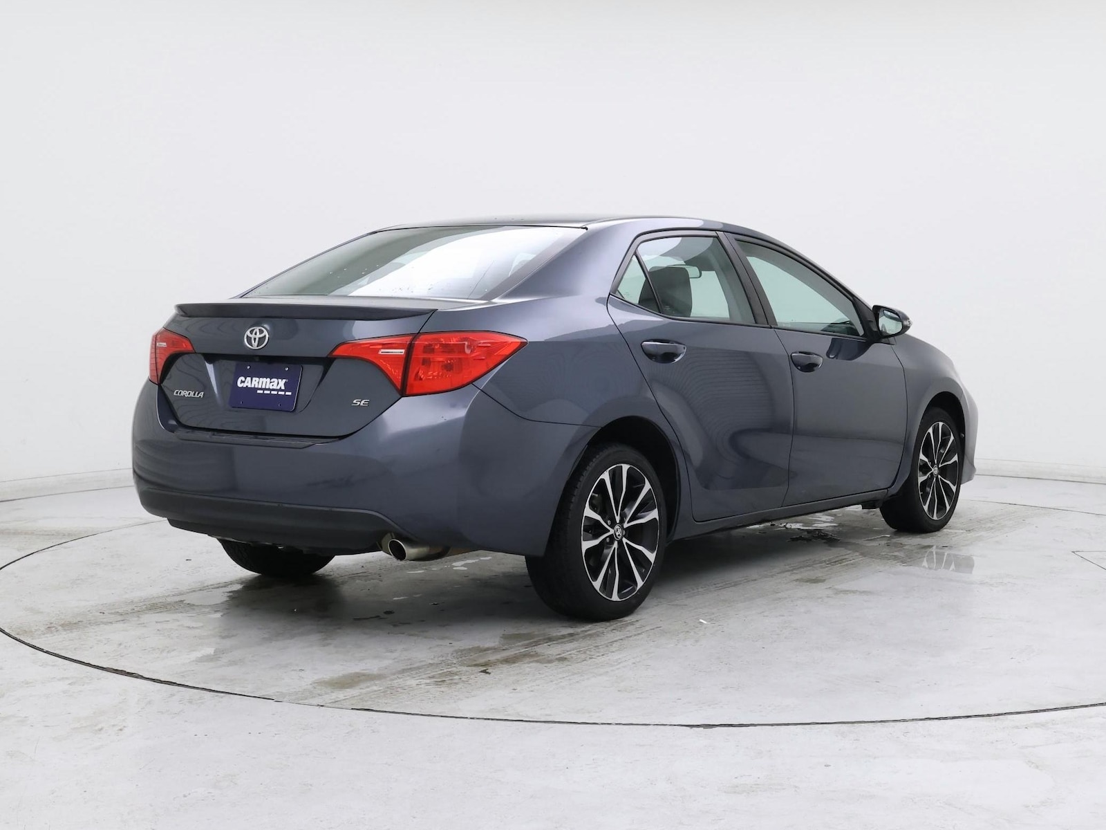2017 Toyota Corolla SE - Photo 9
