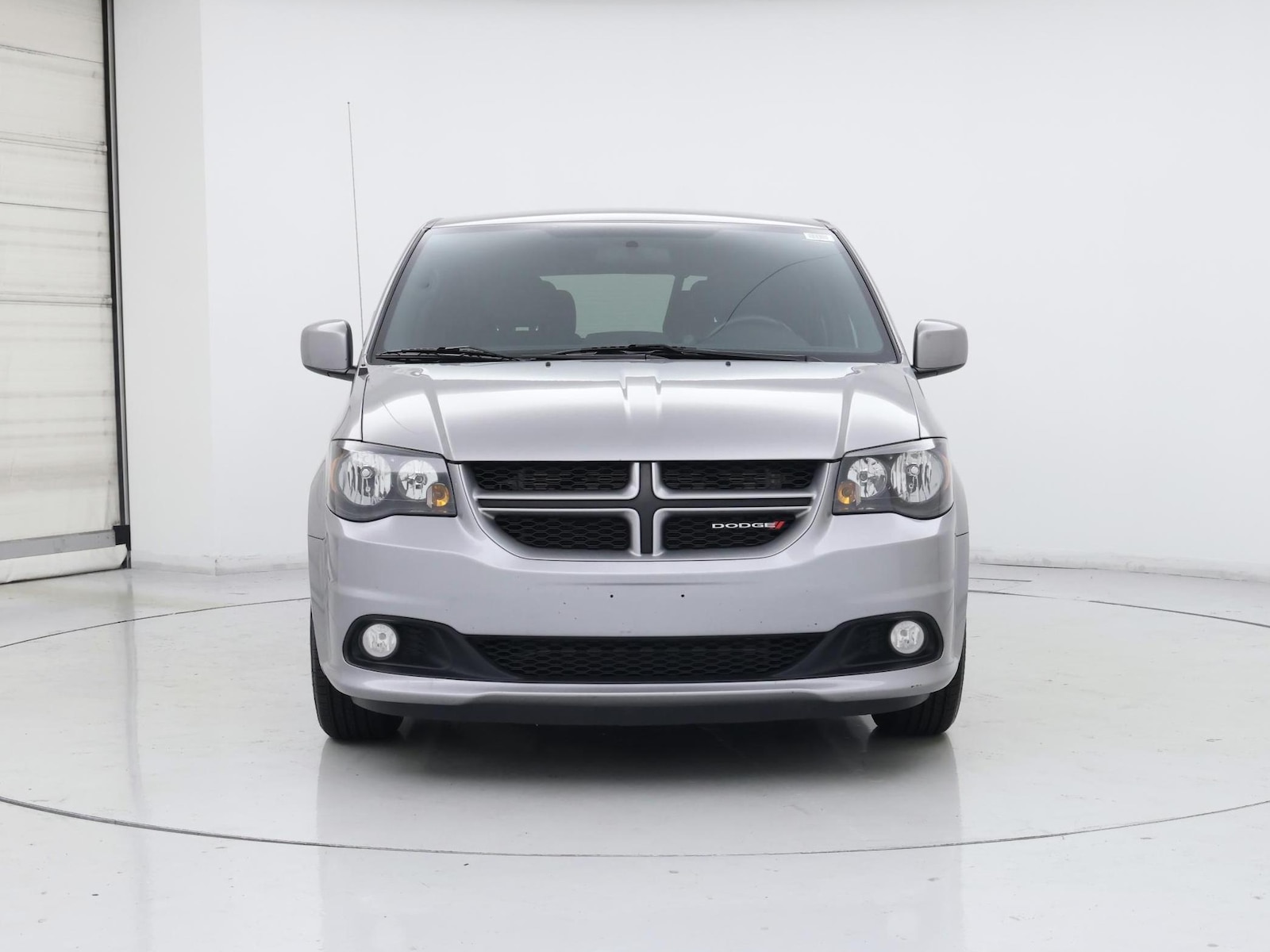 2016 Dodge Grand Caravan R/T - Photo 6